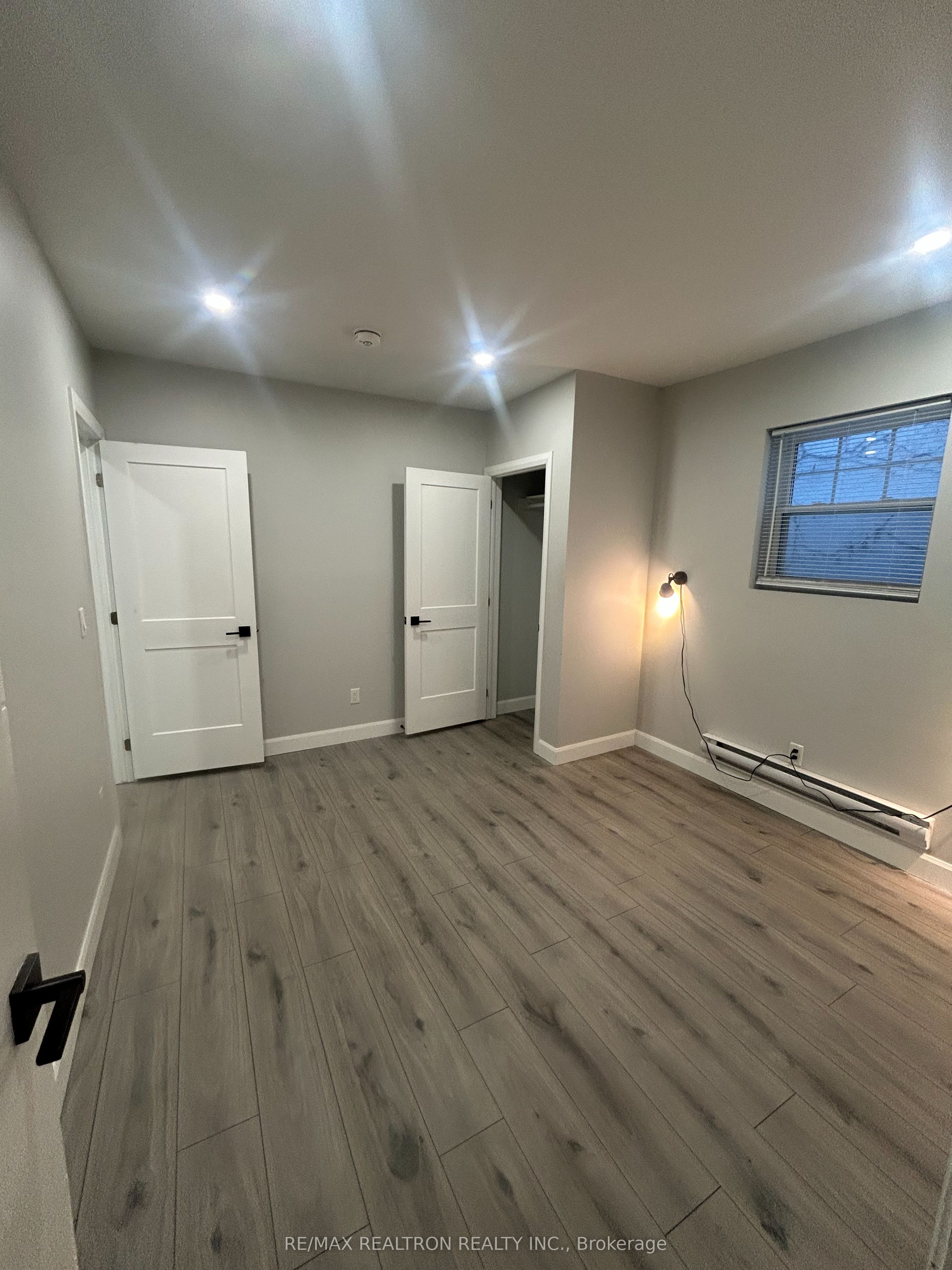 485 Oriole Parkway Main Property Photo 22
