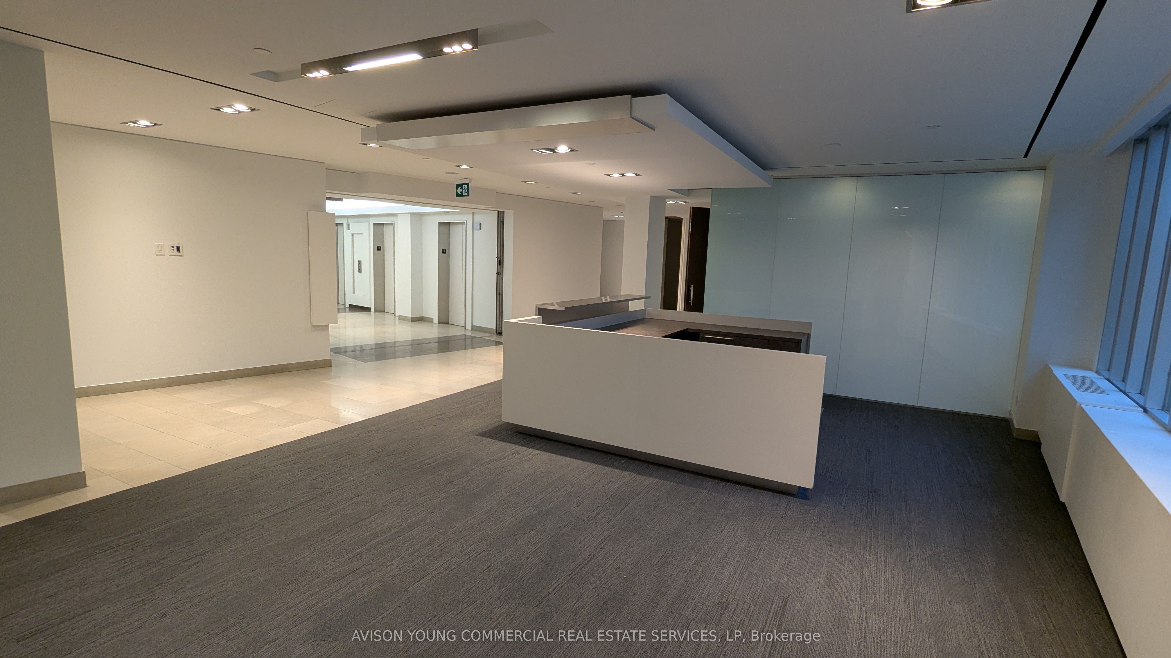 170 University Avenue 1100 Property Photo 5