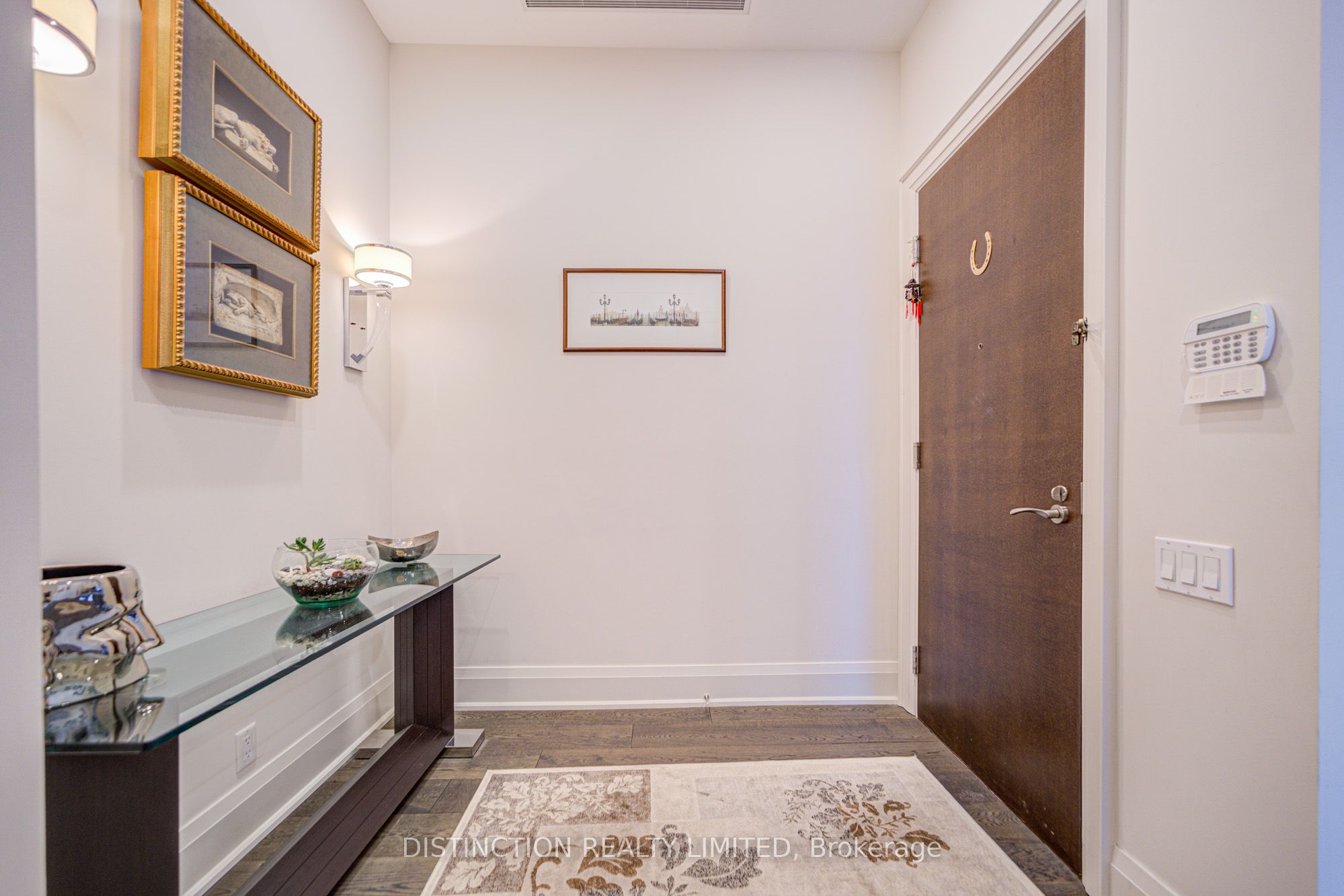77 W Charles Street W 1603 Property Photo 4