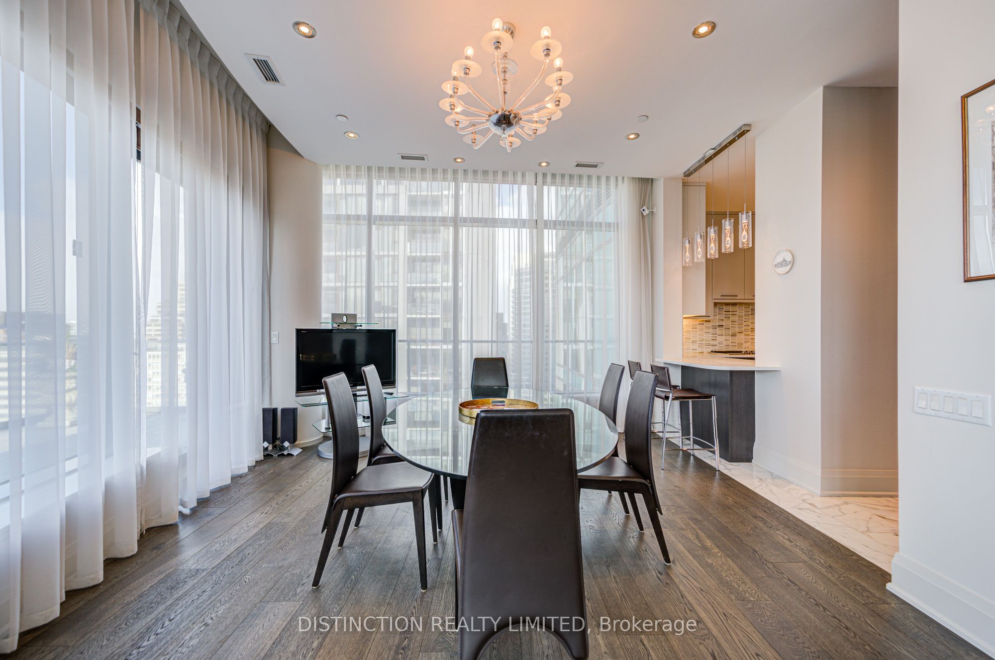 77 W Charles Street W 1603 Property Photo 13