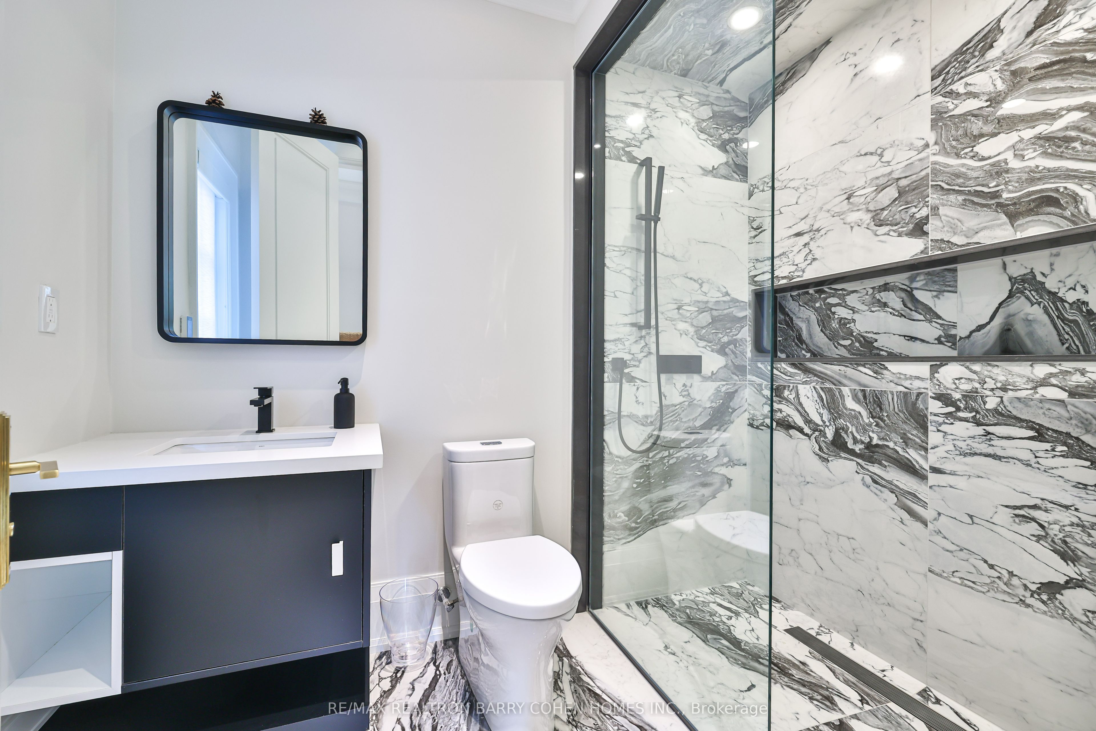 33 Stratheden Road Property Photo 42