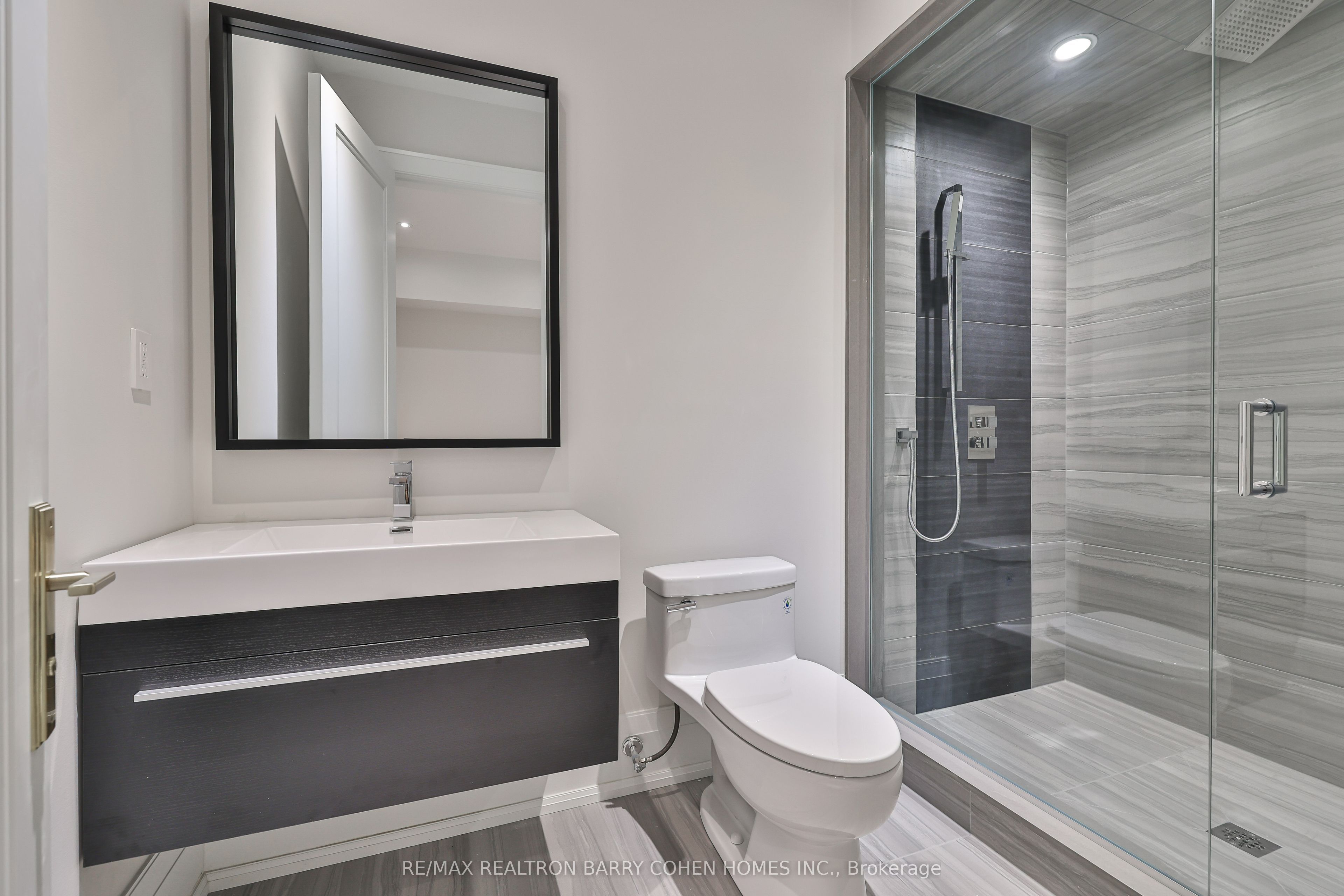 33 Stratheden Road Property Photo 47