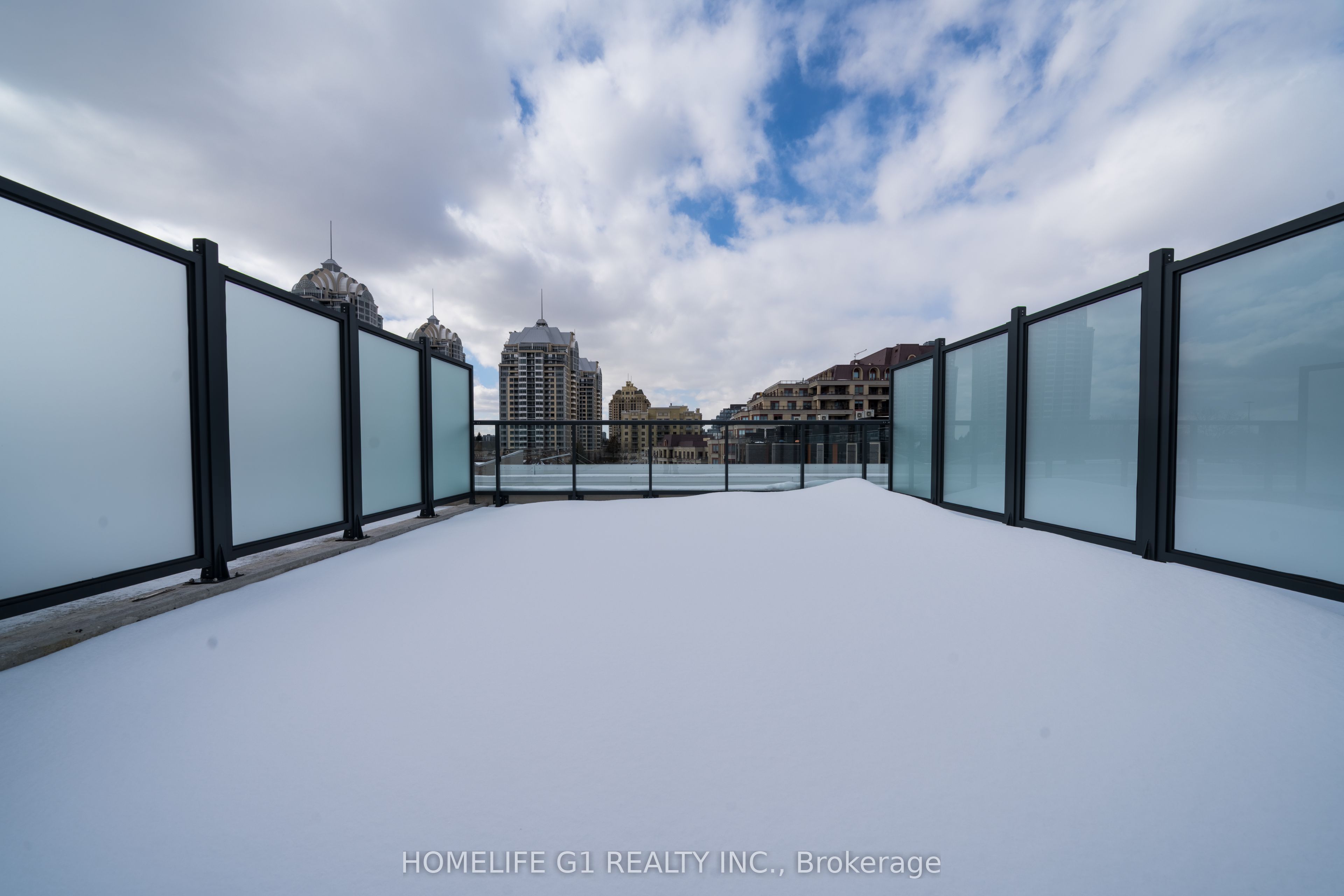 6 Greenbriar Road 116 Property Photo 23