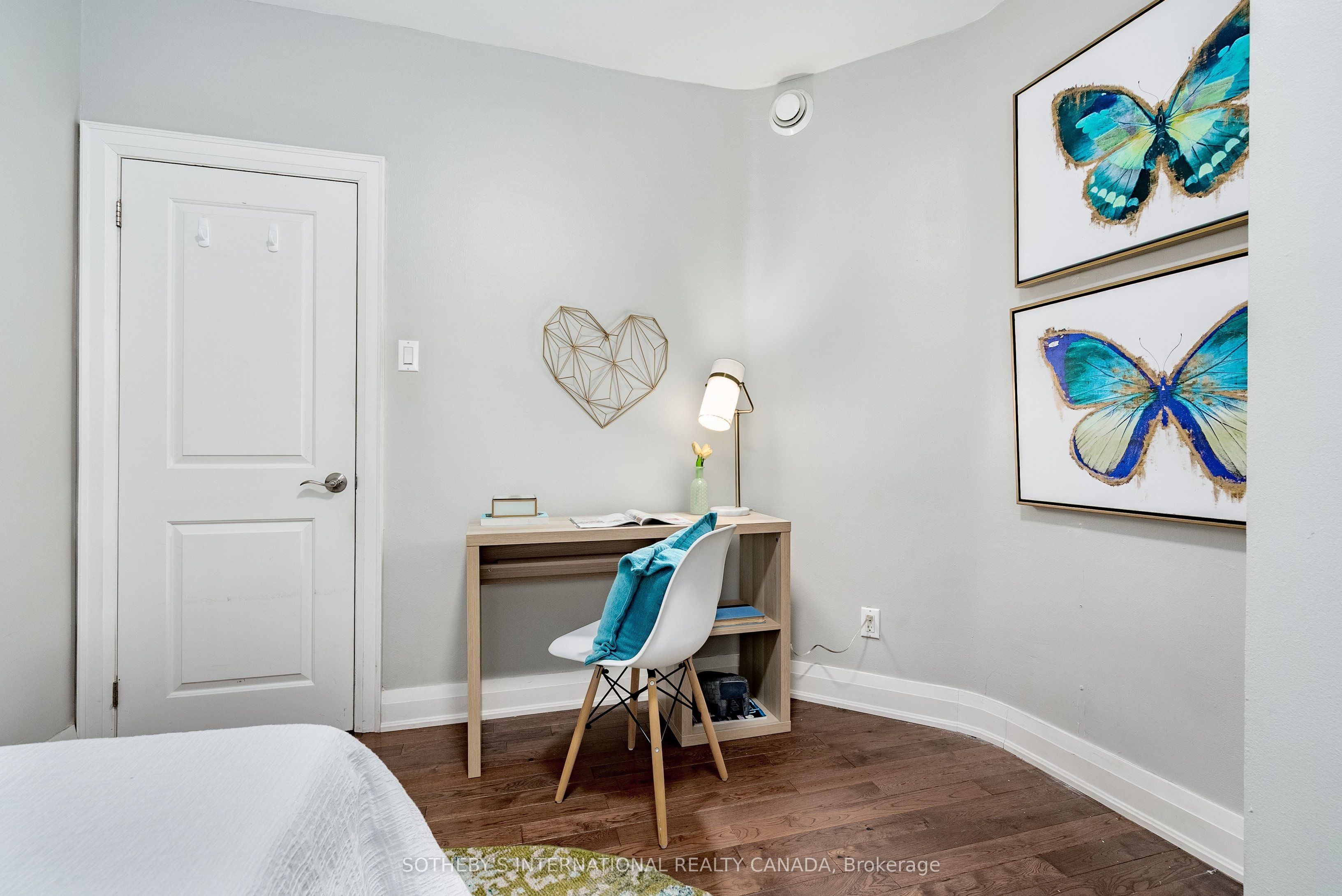 412 Wellesley Street E Property Photo 23