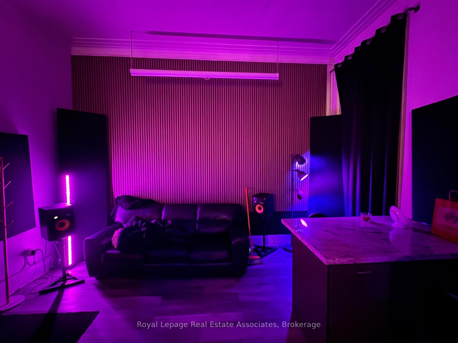 6 Denison Avenue Property Photo 3