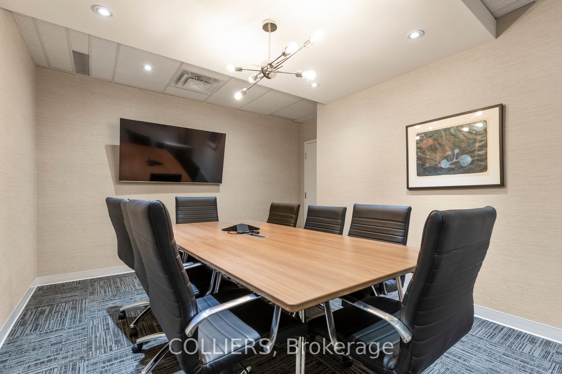 10 King Street E 710 Property Photo 7