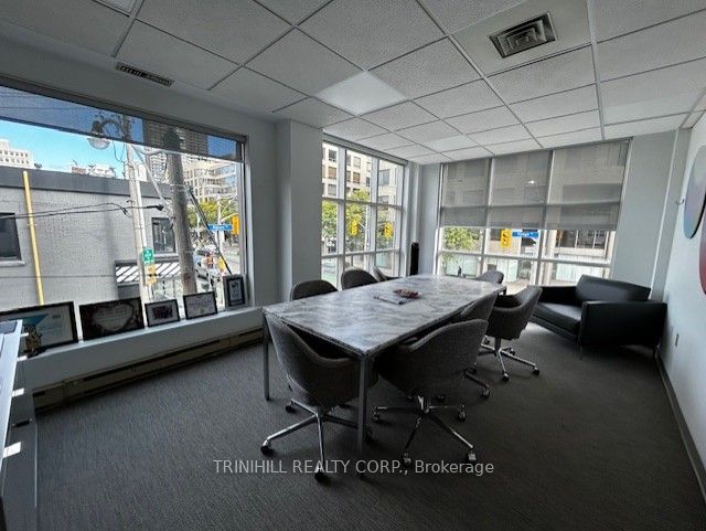 1220 Yonge Street 201 Property Photo 5