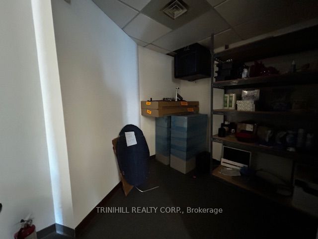 1220 Yonge Street 201 Property Photo 10