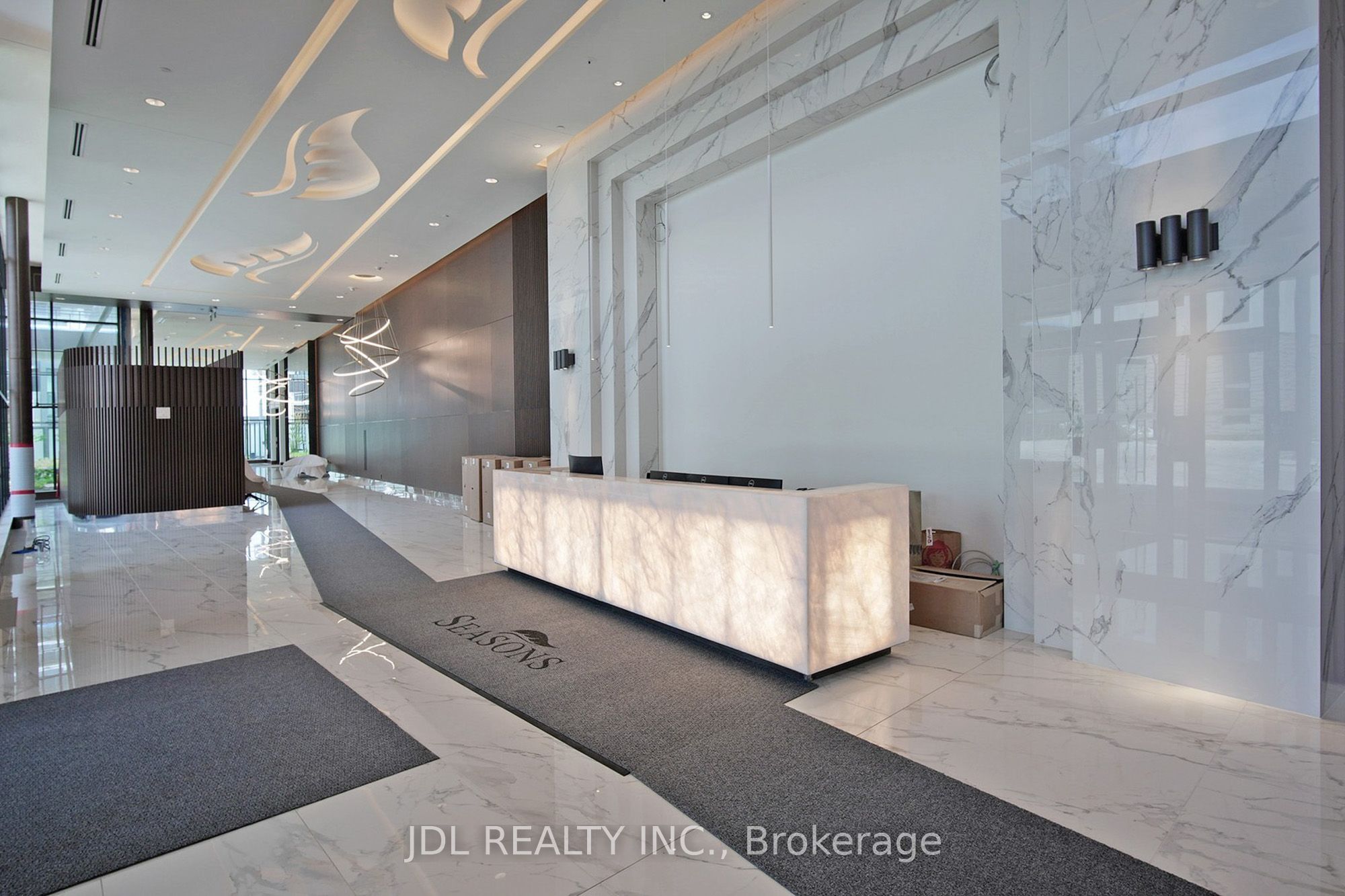 95 Mcmahon Drive Ph4101 Property Photo 6