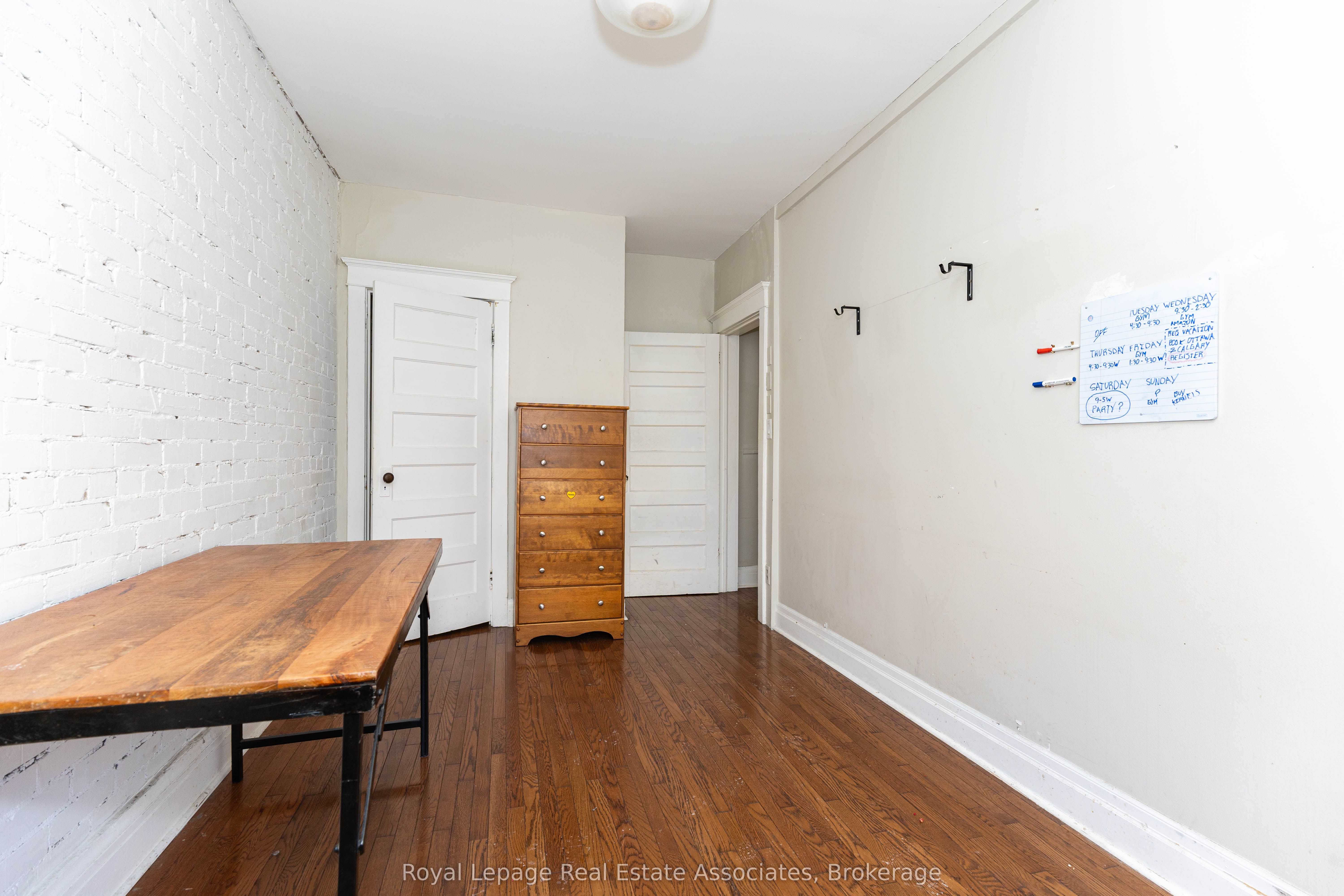 497 Bloor Street W 16 (3rd) Property Photo 18