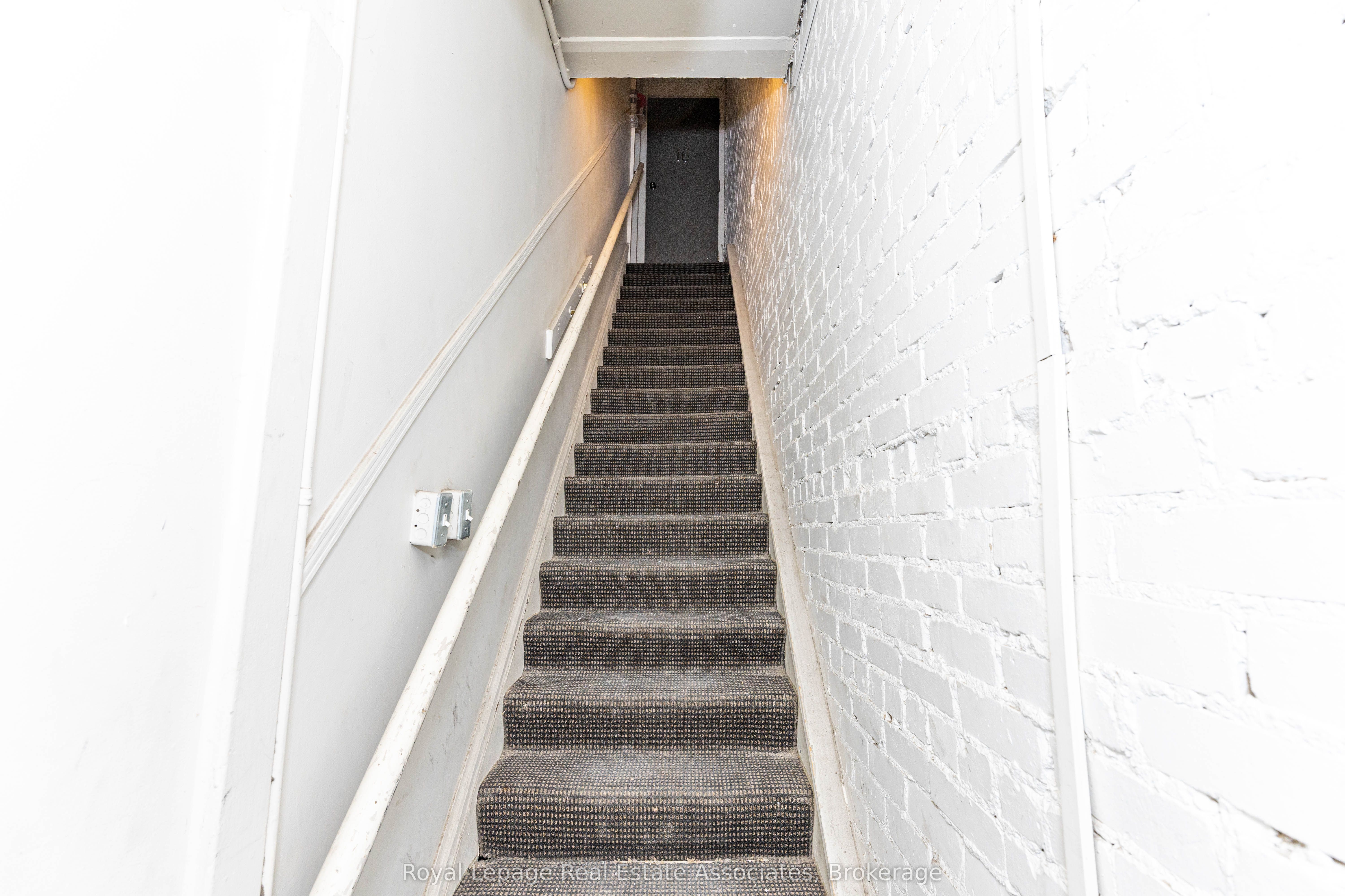 497 Bloor Street W 16 (3rd) Property Photo 23