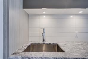 575 Bloor Street E 2205 Property Photo 23