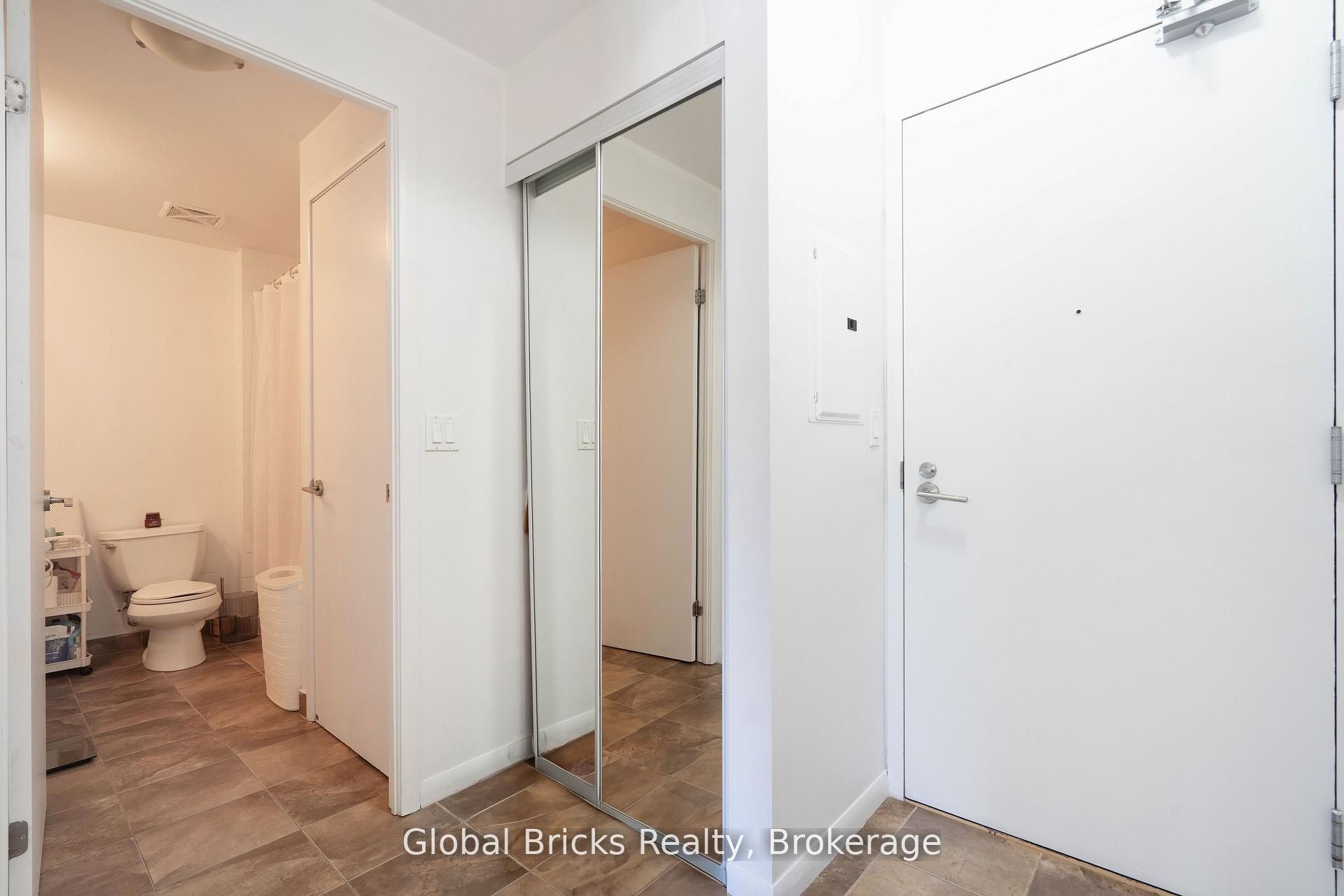 215 Fort York Boulevard #215 Property Photo 15