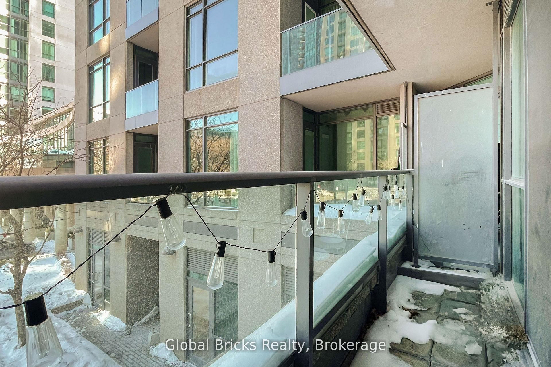 215 Fort York Boulevard #215 Property Photo 18