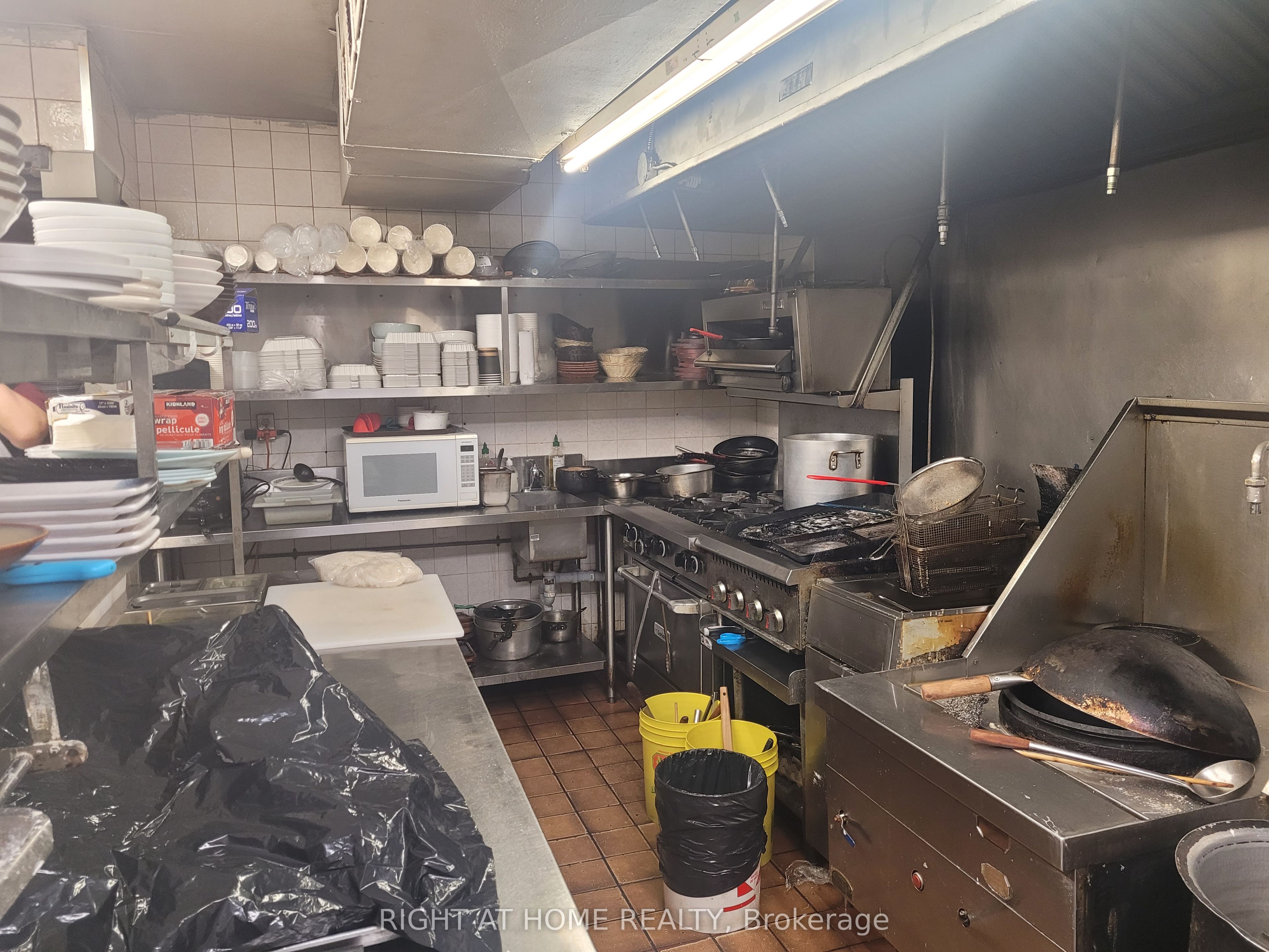 3 Elmhurst Avenue Property Photo 10