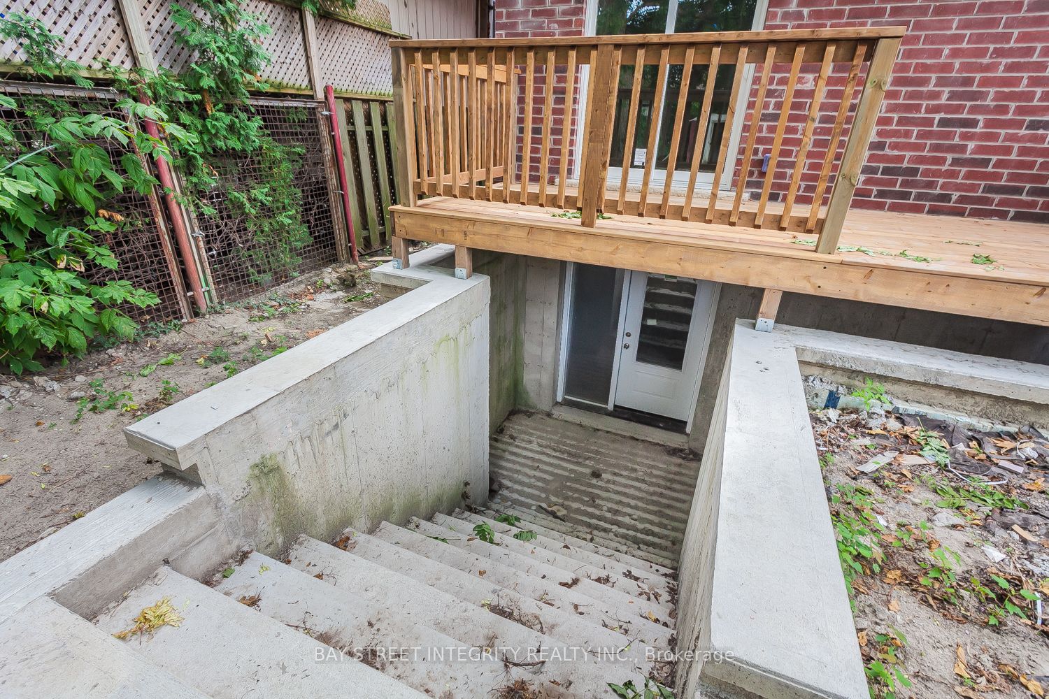 459 Palmerston Boulevard Lower Property Photo 19