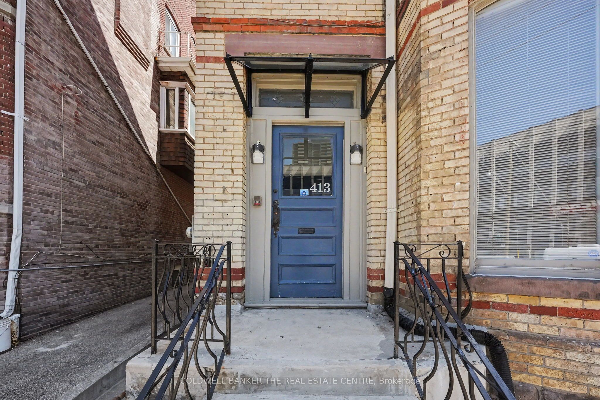 413 Sherbourne Street E 3+ Property Photo 3