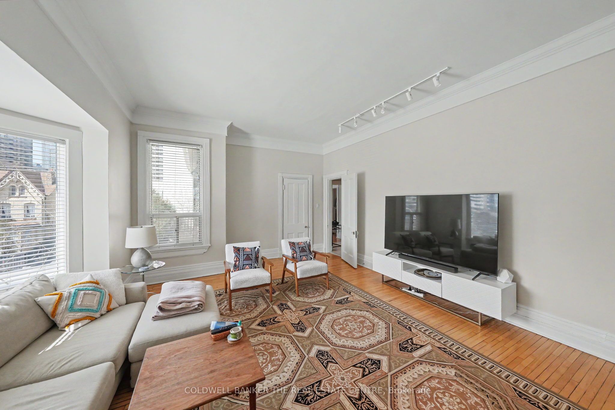 413 Sherbourne Street E 3+ Property Photo 18