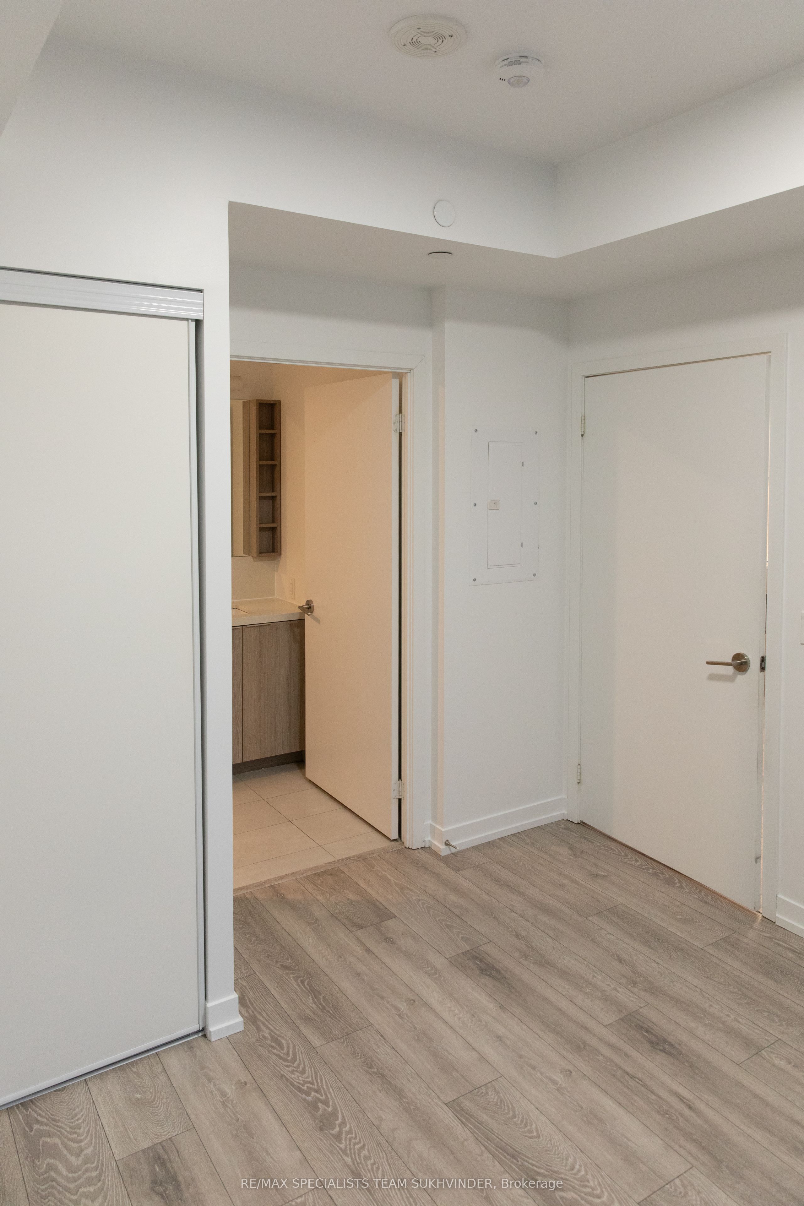 2020 Bathurst Street 637 Property Photo 16