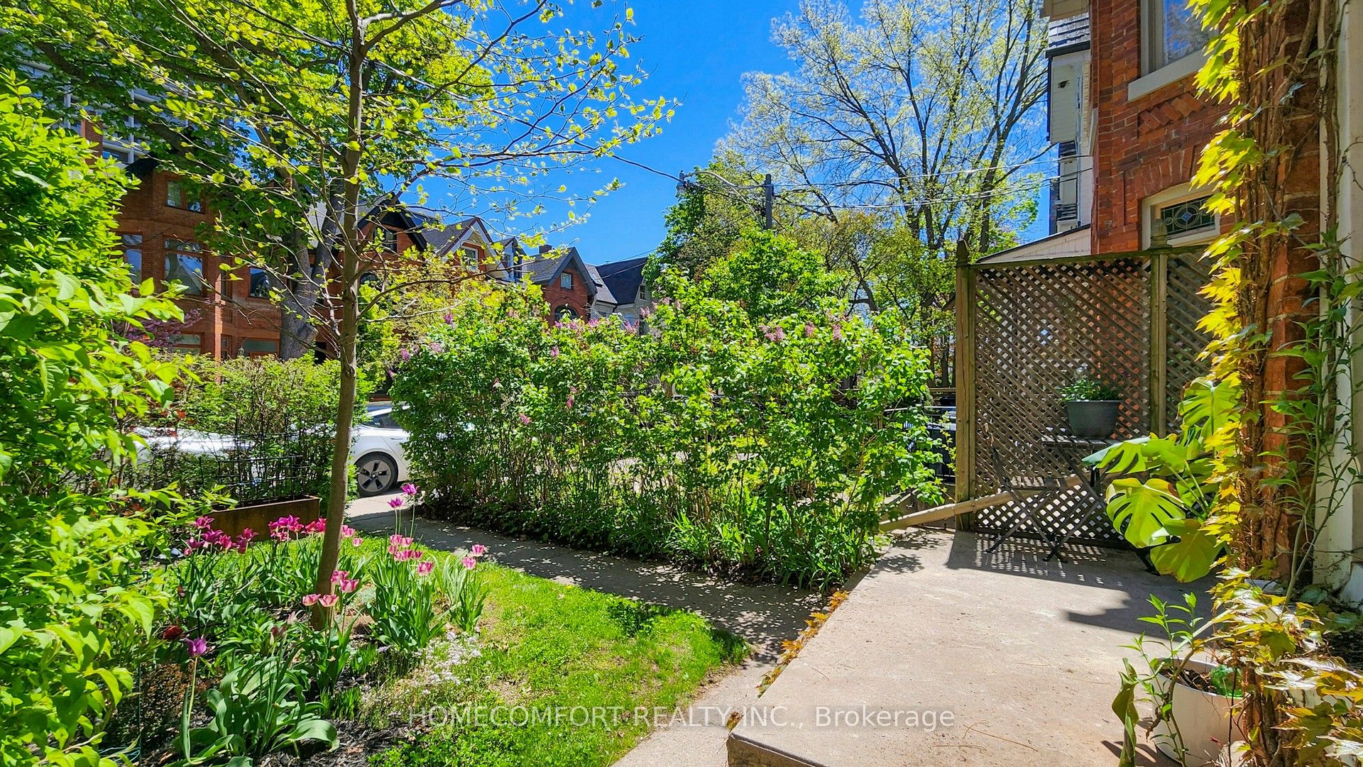 230 Robert Street Property Photo 3