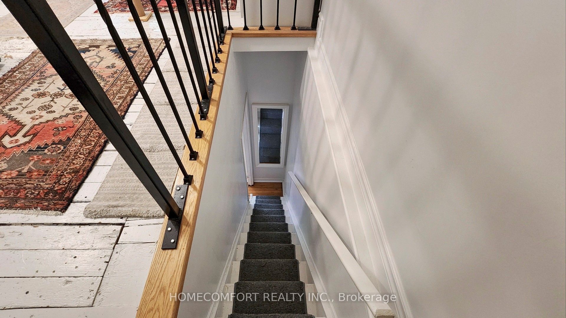 230 Robert Street Property Photo 34