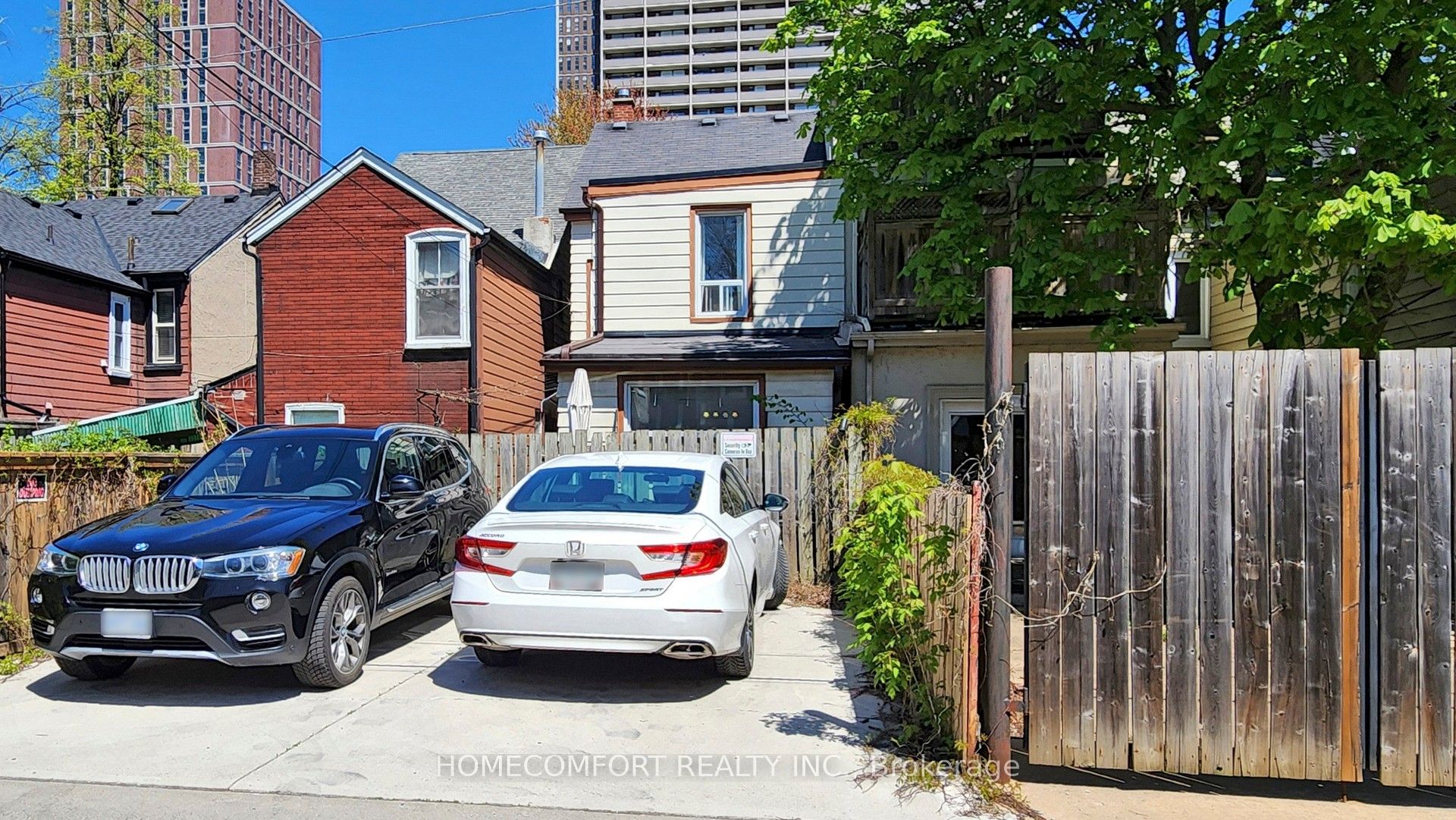 230 Robert Street Property Photo 46