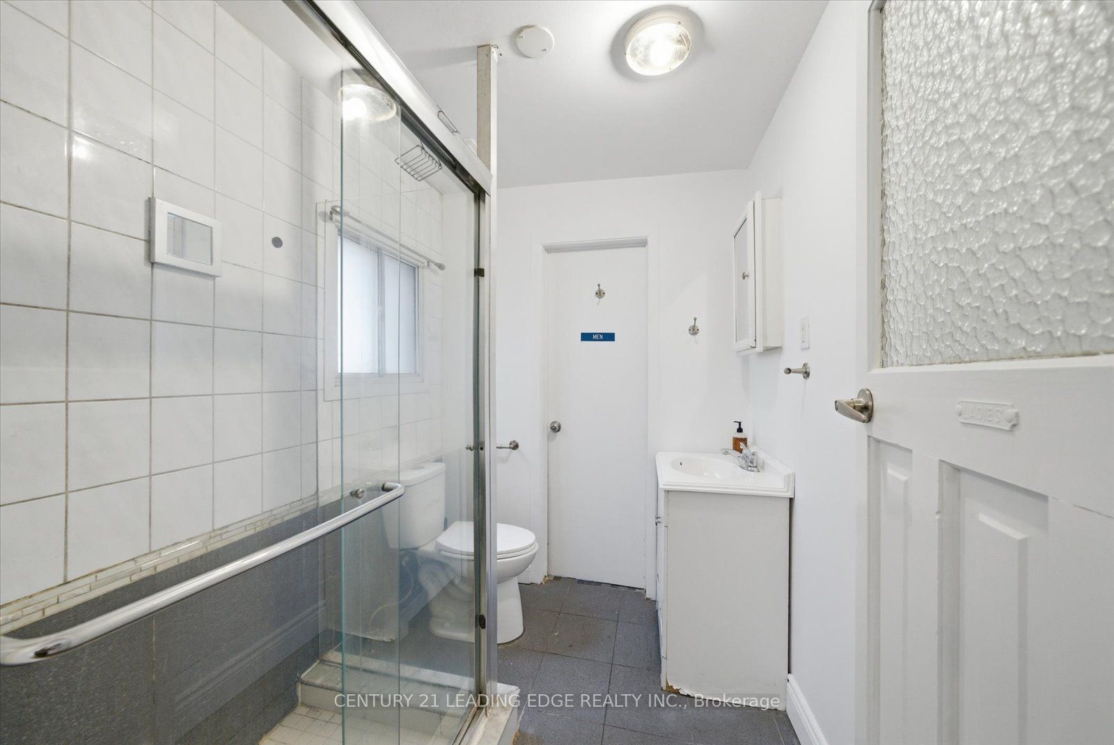 30 Ulster Street Property Photo 8