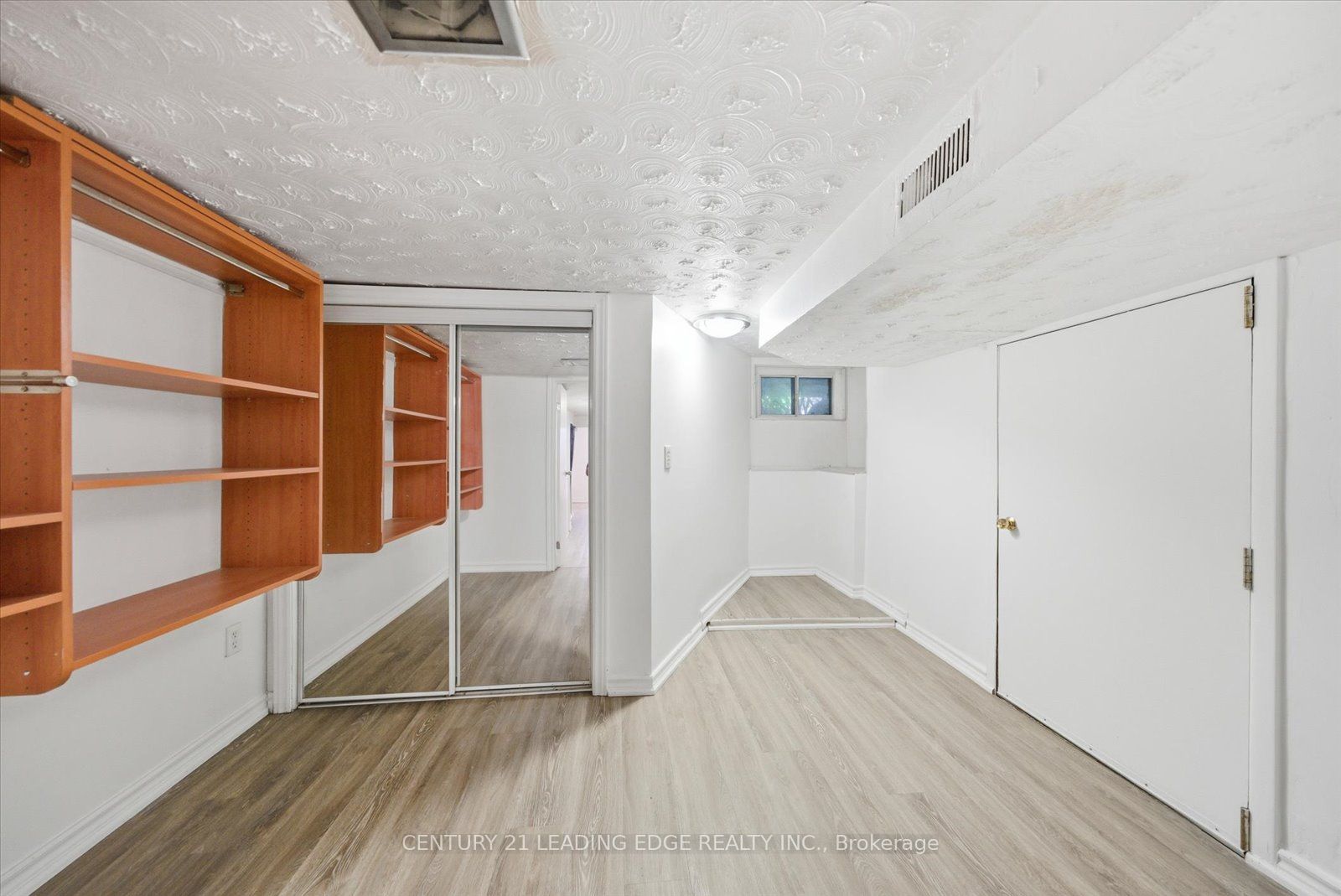 30 Ulster Street Property Photo 25