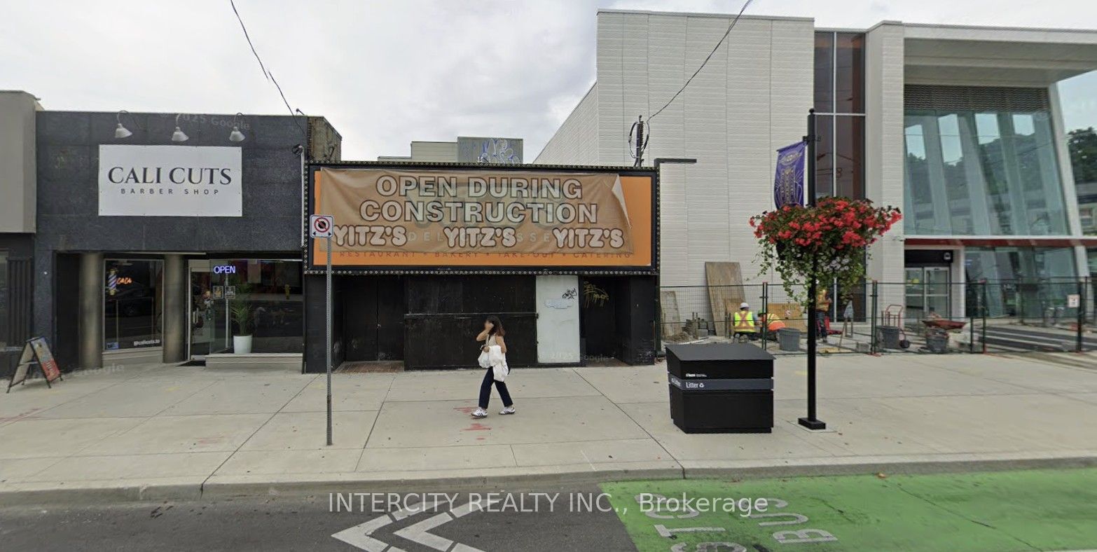 350 Eglinton Avenue W Property Photo 1