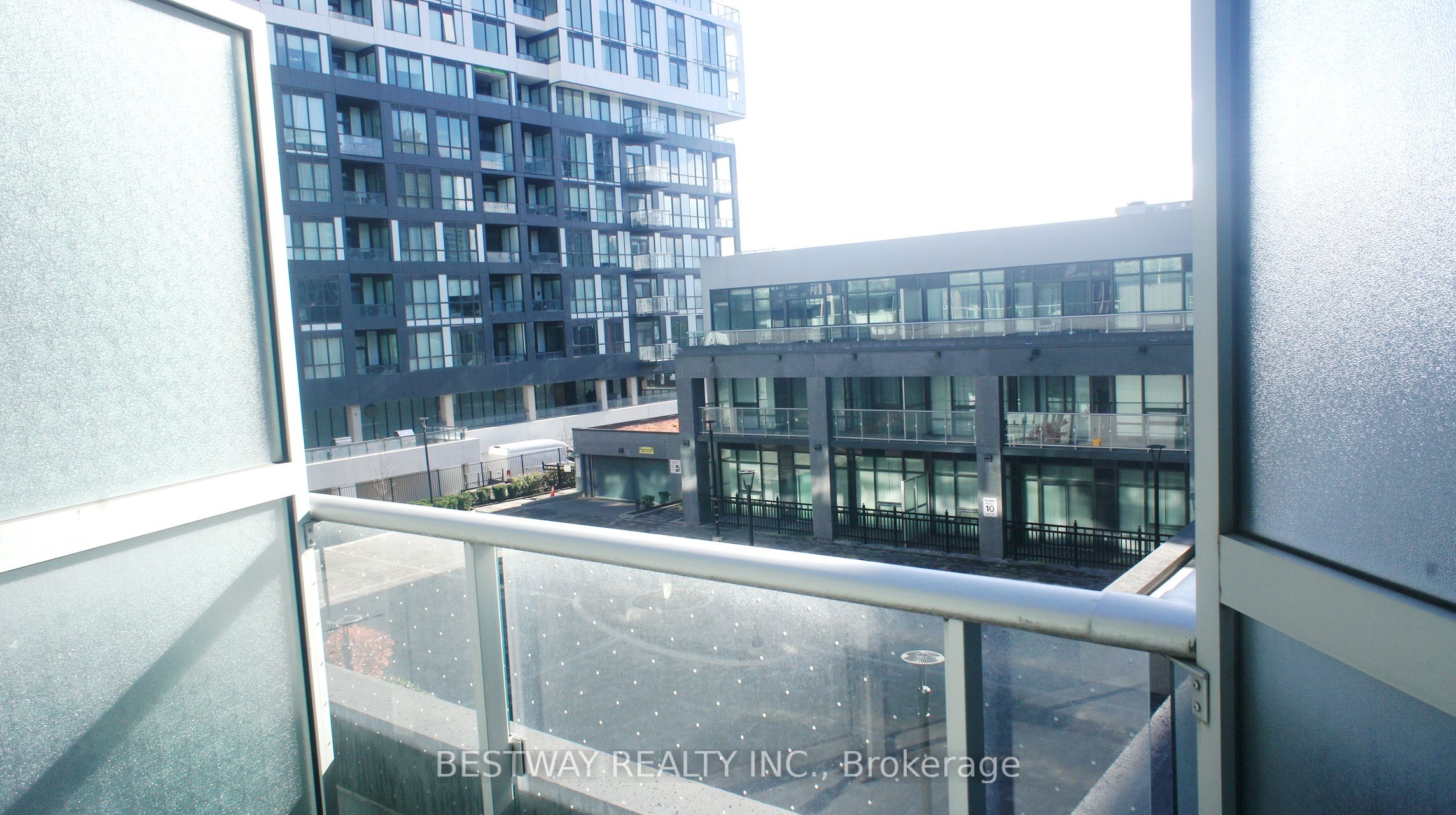 621 Sheppard Avenue E 355 Property Photo 15