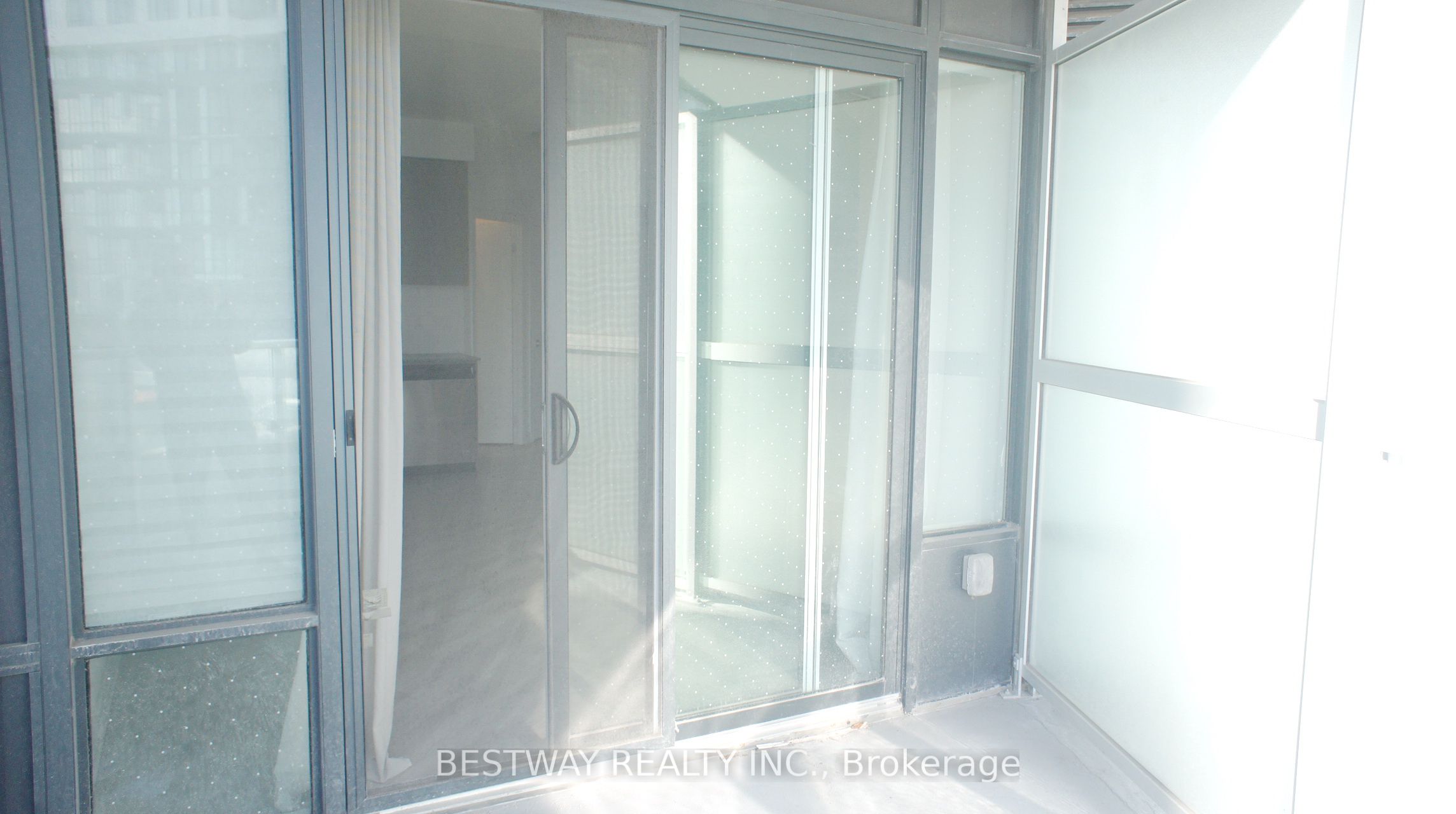 621 Sheppard Avenue E 355 Property Photo 17