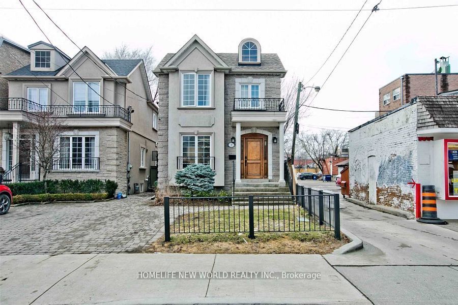 7 Roslin Avenue