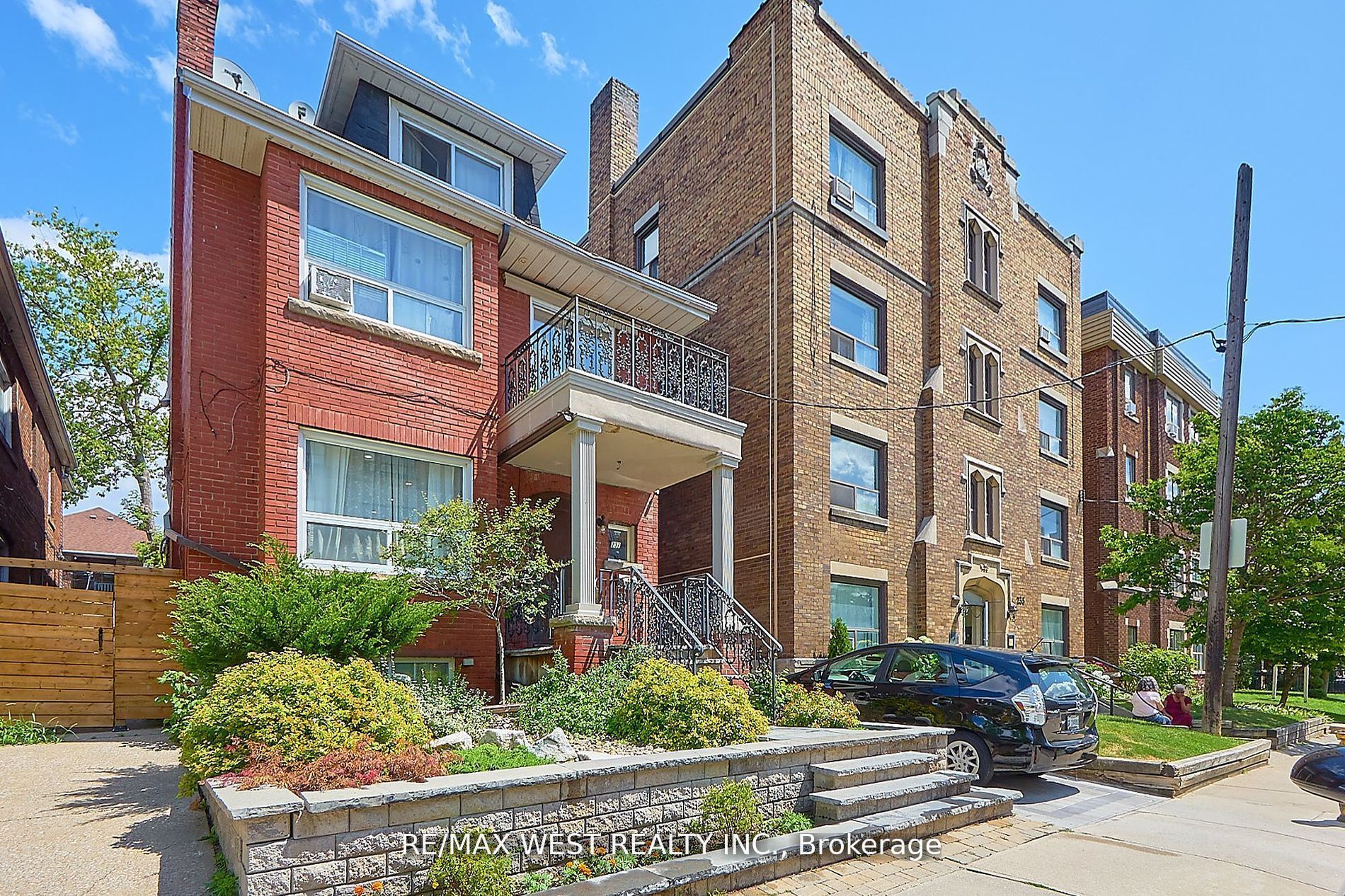 237 Vaughan Road Bsmt Property Photo 2