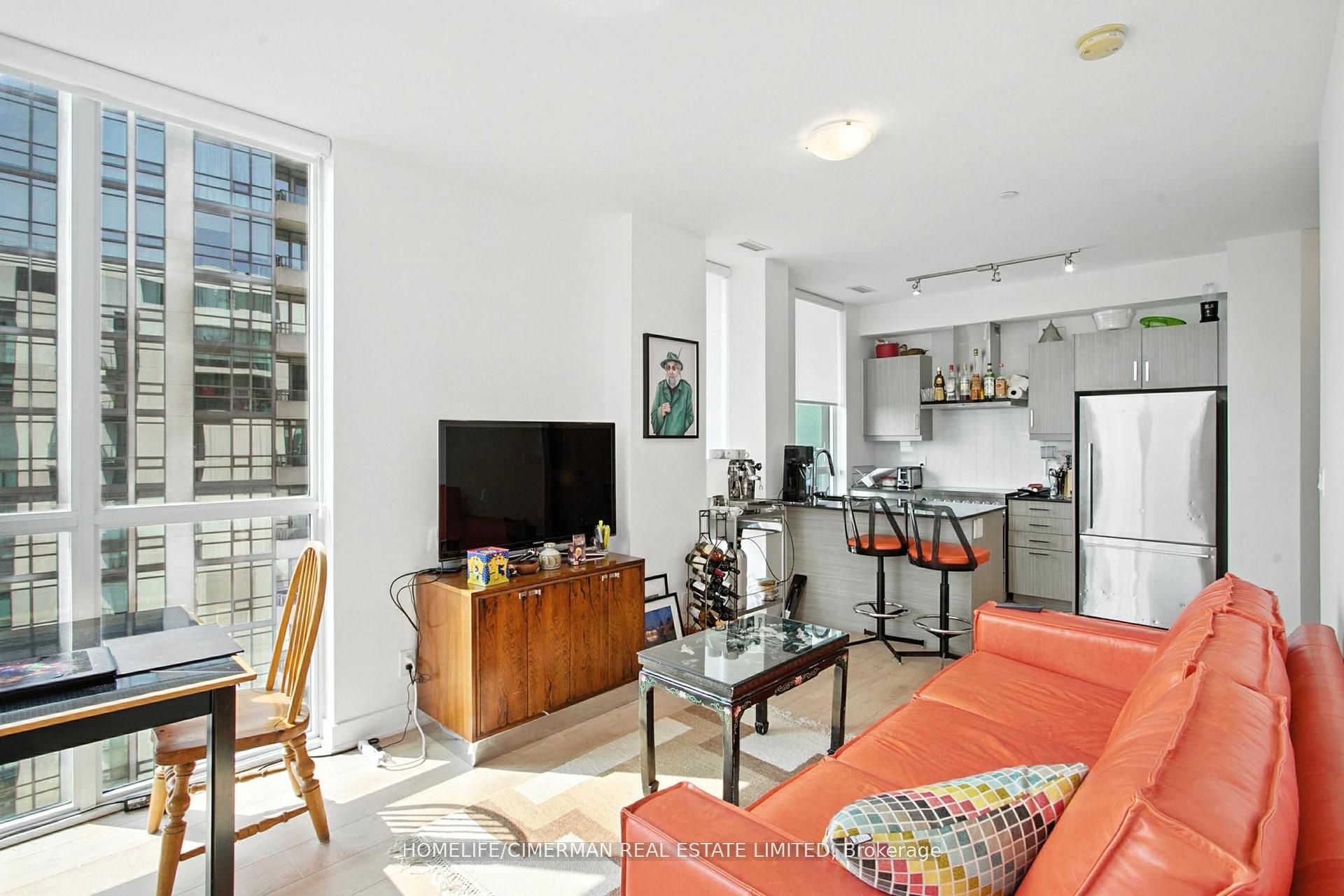 1486 Bathurst Street 1604 Property Photo 4