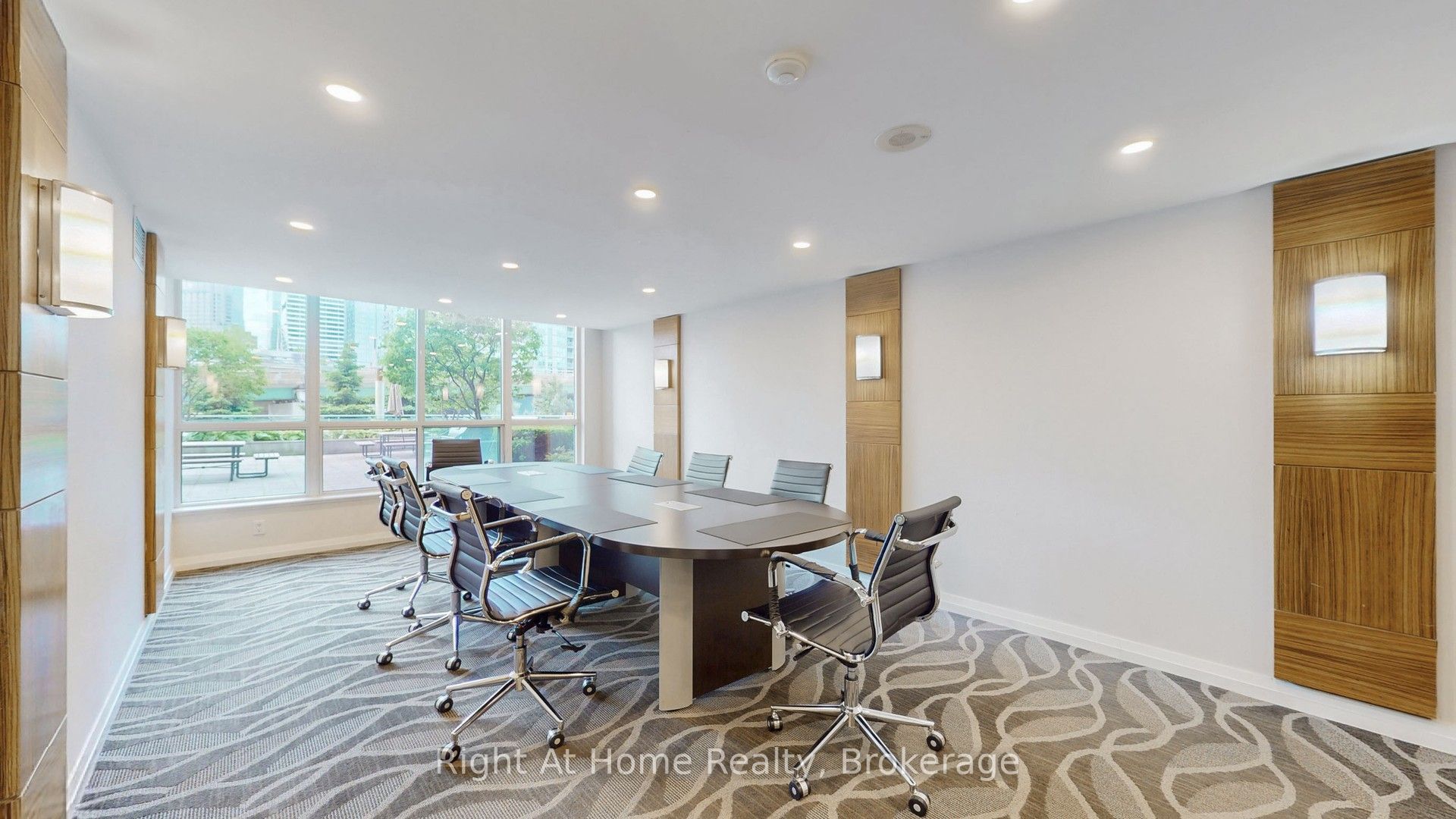 228 Queens Quay W 209 Property Photo 46