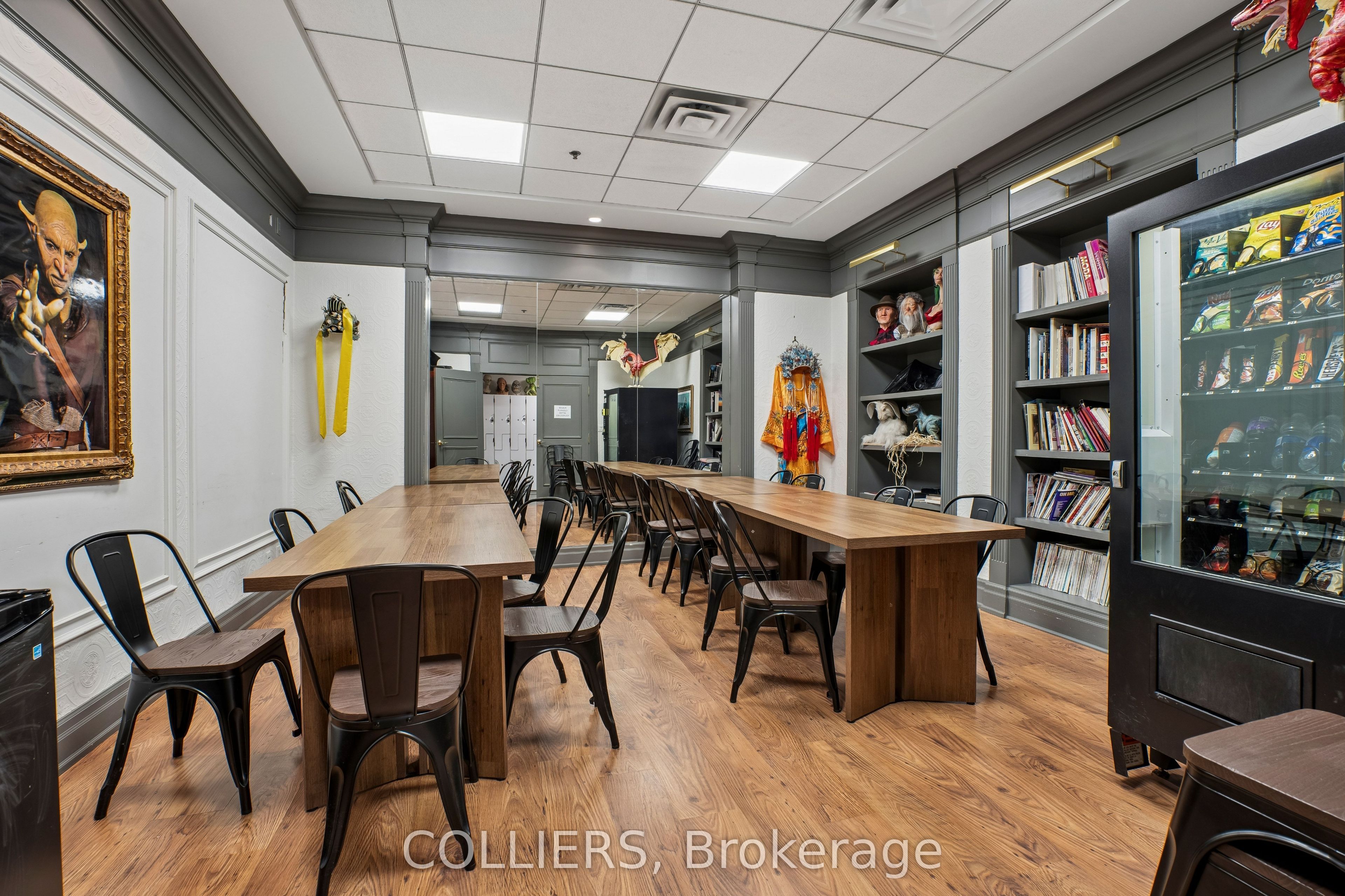 110 Lombard Street Property Photo 7
