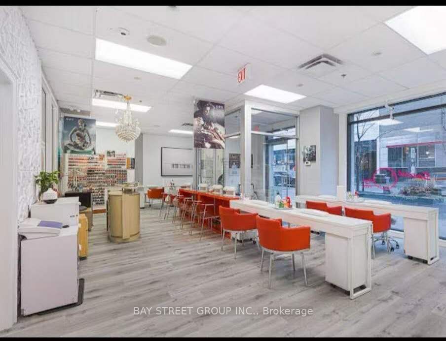 85 Bloor Street E Property Photo 2