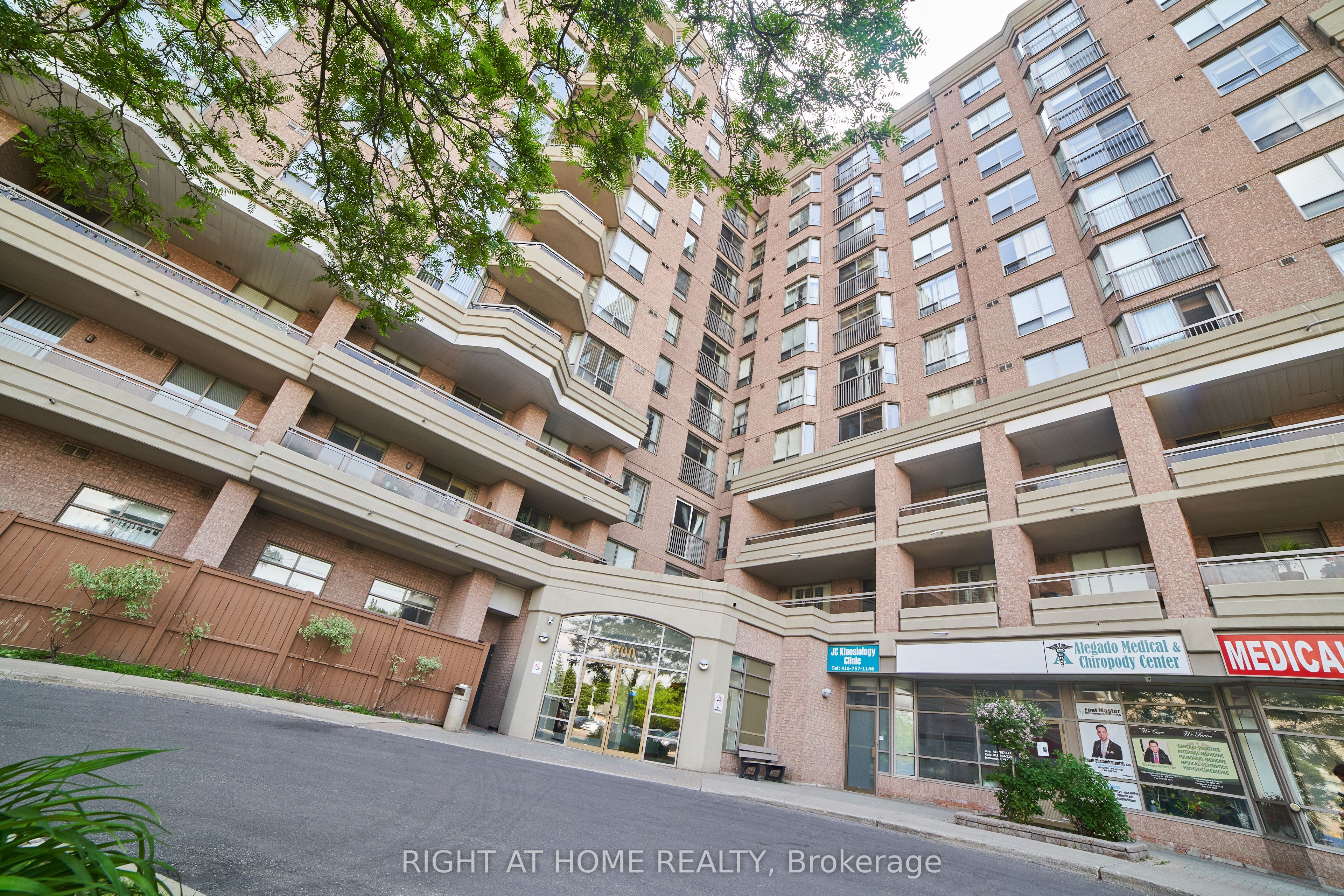 1700 Eglinton Avenue E 609 Property Photo 1