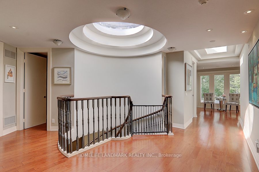 35 Gardiner Road E Property Photo 15