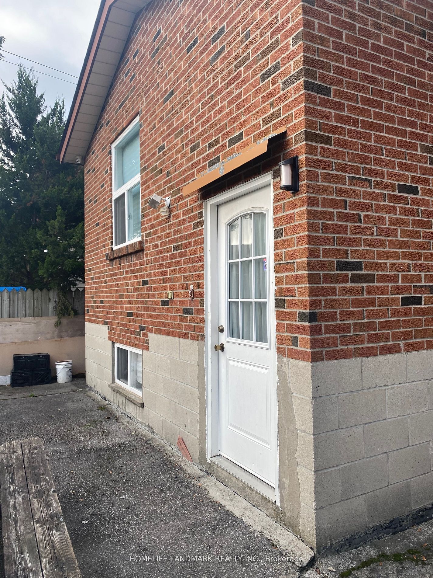 169 Westmount Avenue Bsmt Property Photo 3