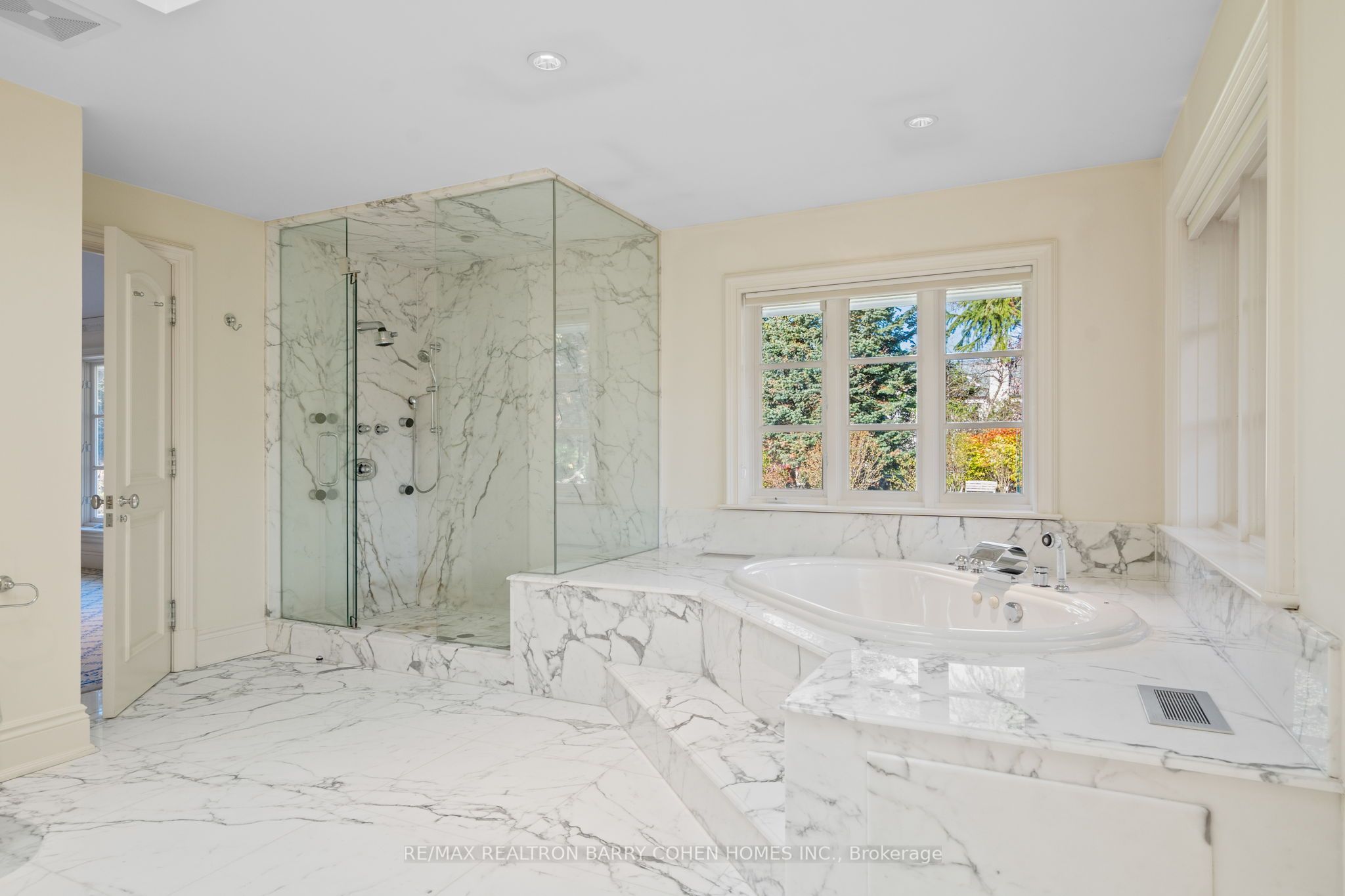 80 Bayview Ridge Property Photo 17