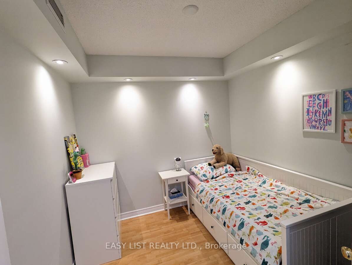 38 William Carson Crescent 222 Property Photo 8
