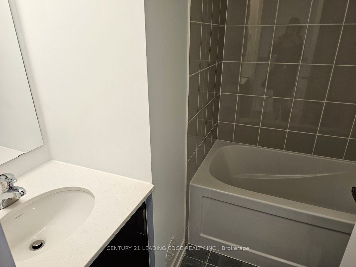10 Spruce Pines Crescent Room2 Property Photo 7