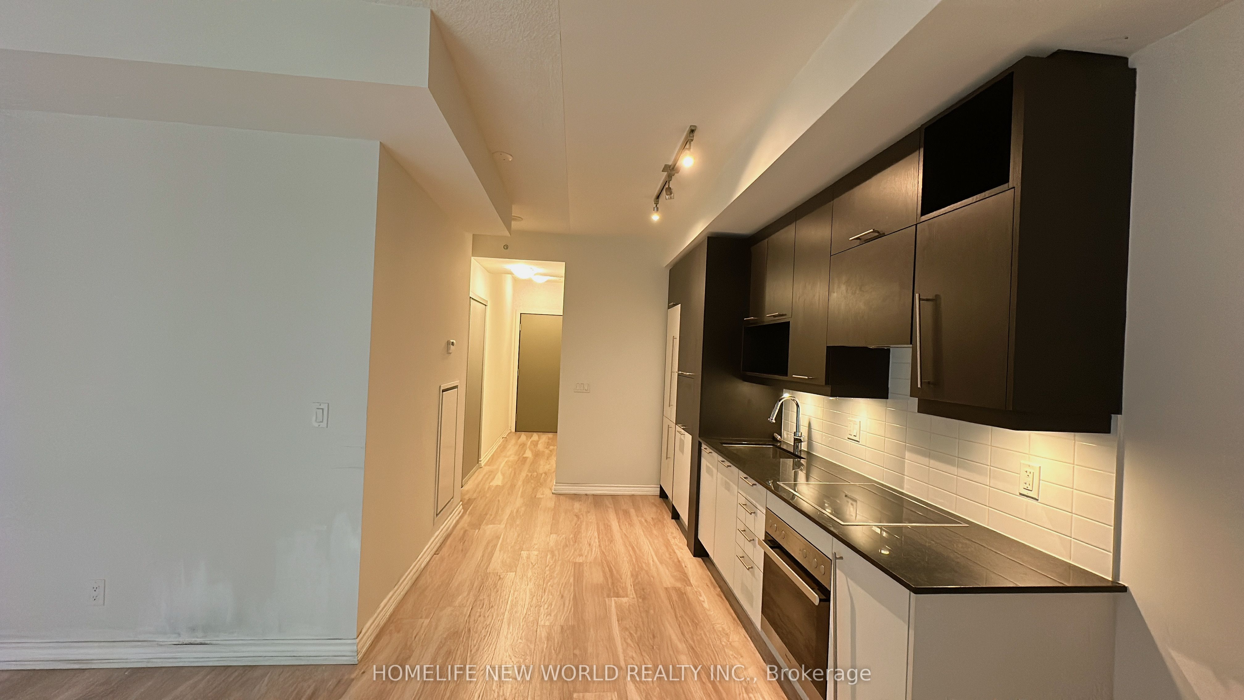 30 Nelson Street 402 Property Photo 11