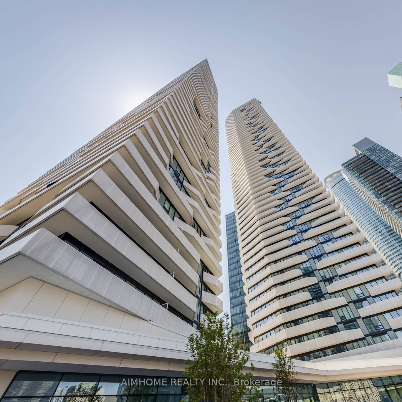 100 Harbour Street 6705 Property Photo 1