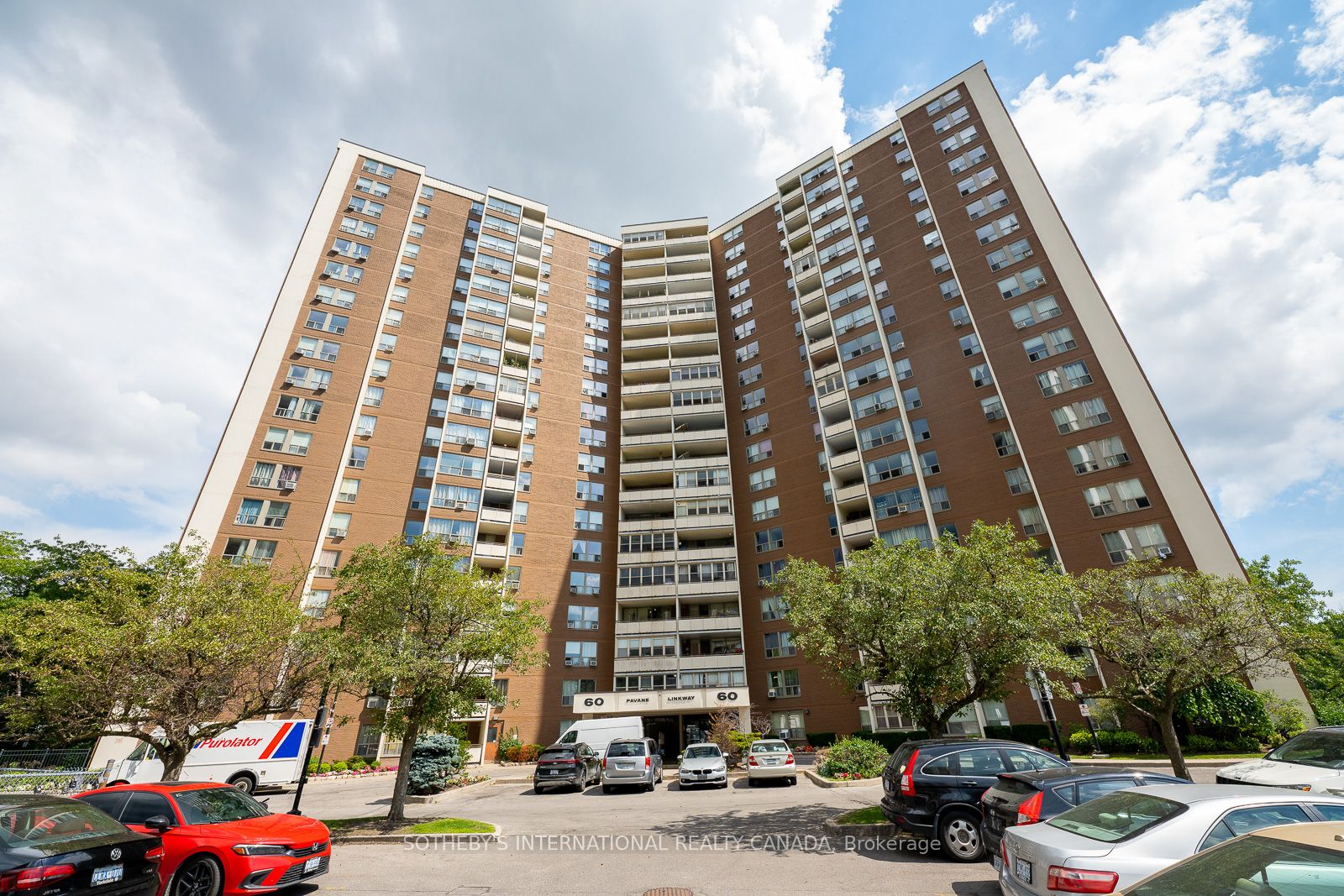 60 Pavane Link Way 706