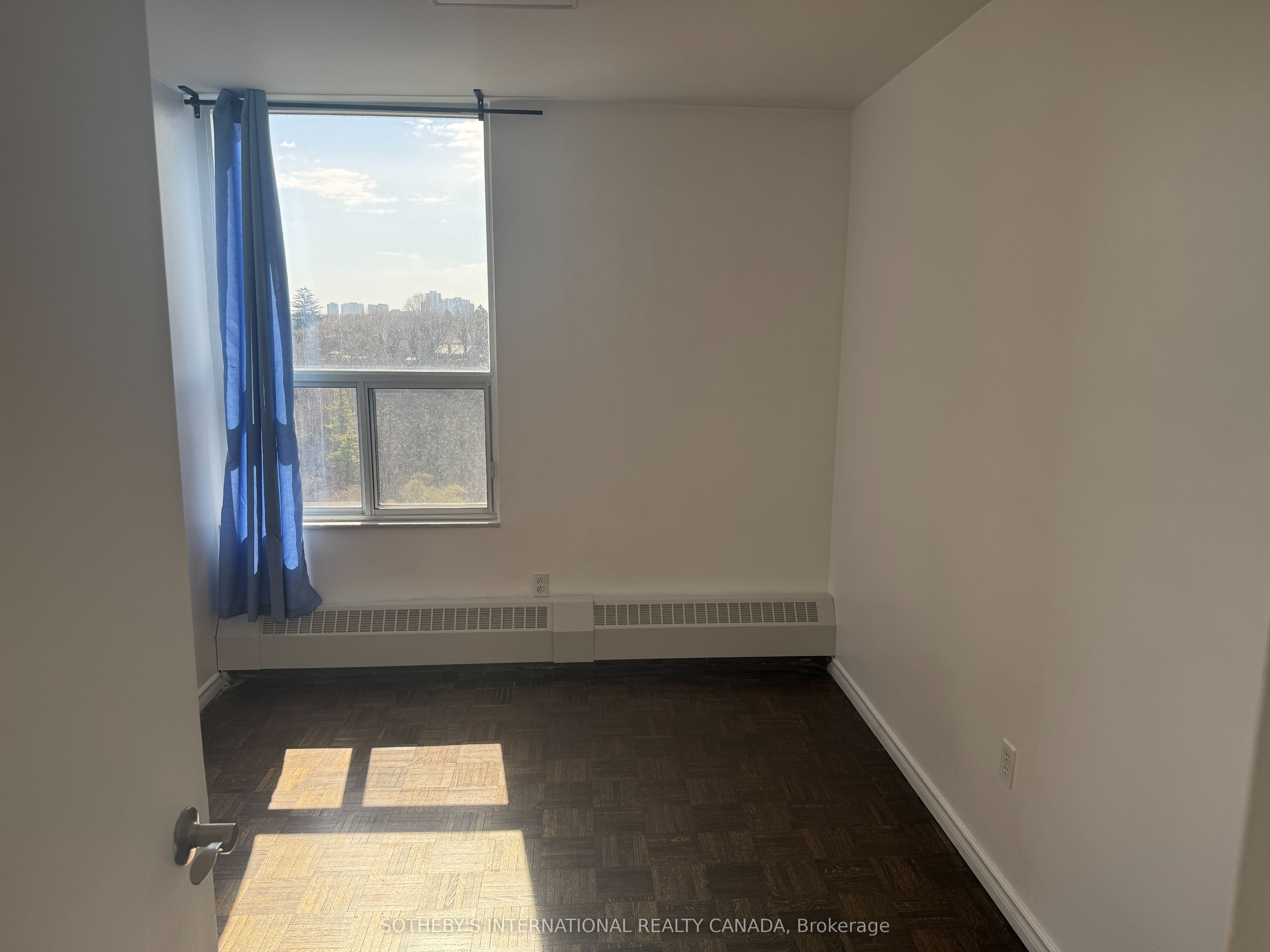 60 Pavane Link Way 706 Property Photo 14