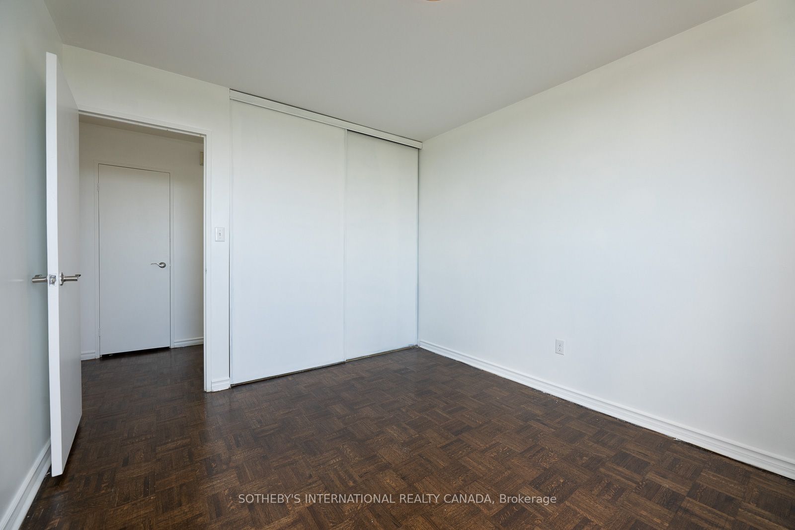 60 Pavane Link Way 706 Property Photo 25