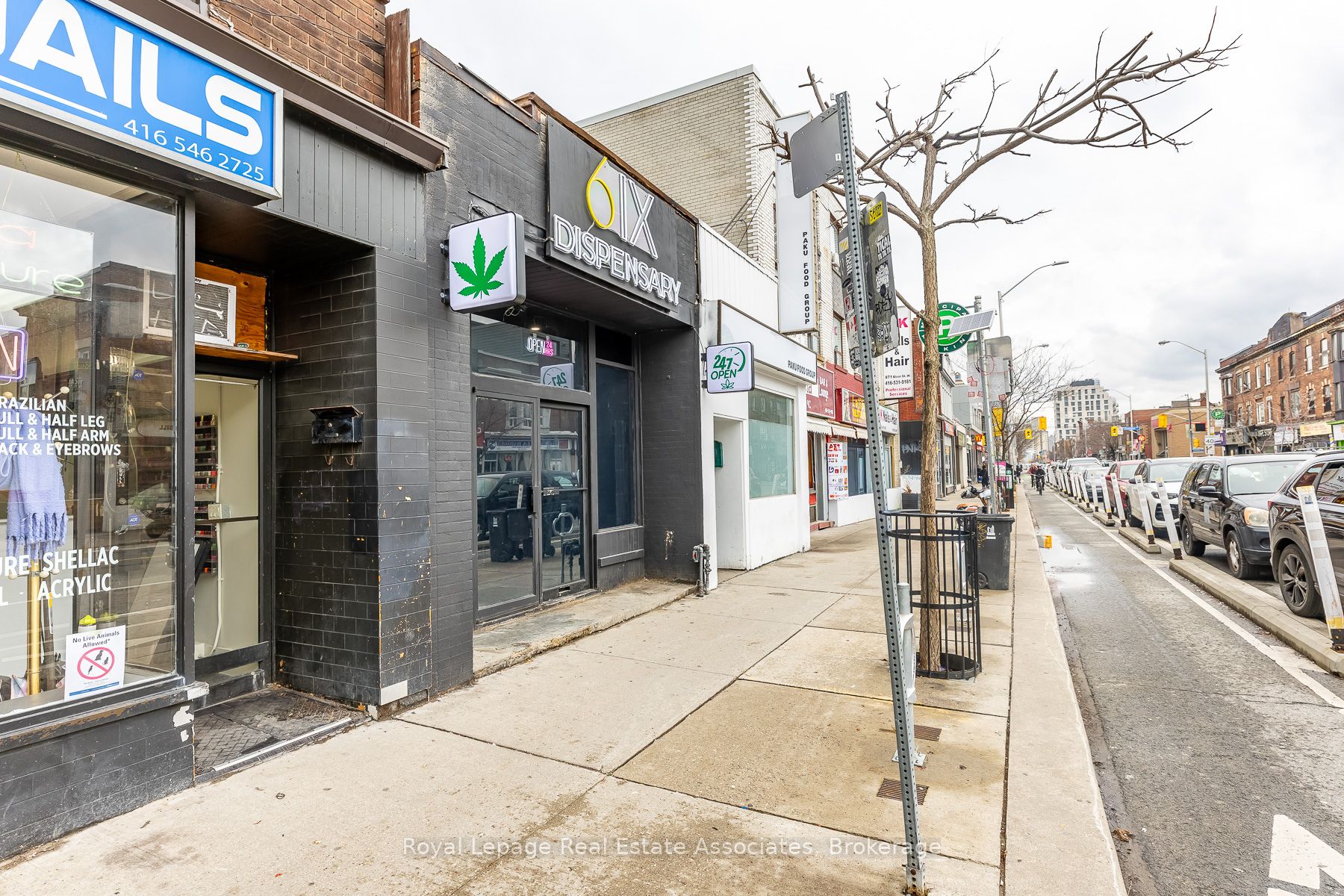 863 Bloor Street W Property Photo 2