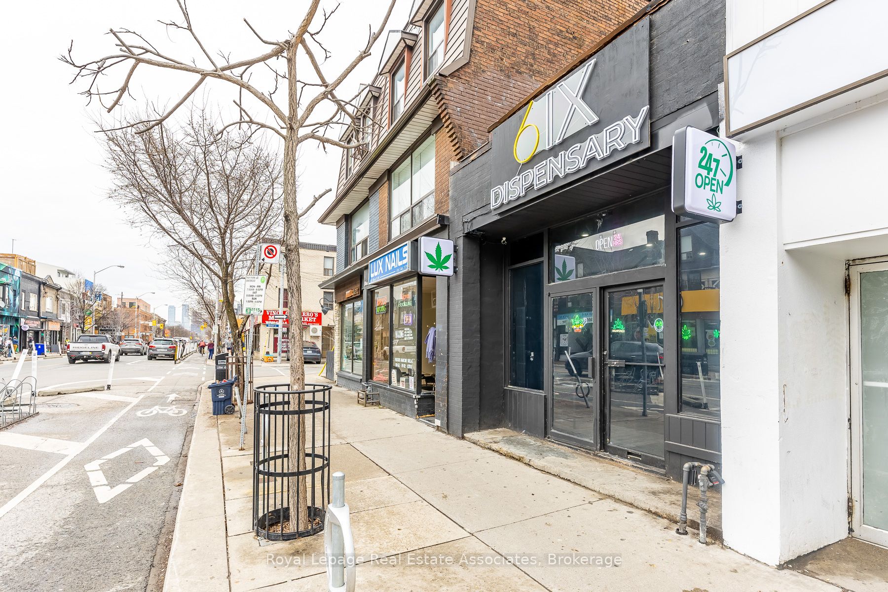 863 Bloor Street W Property Photo 3